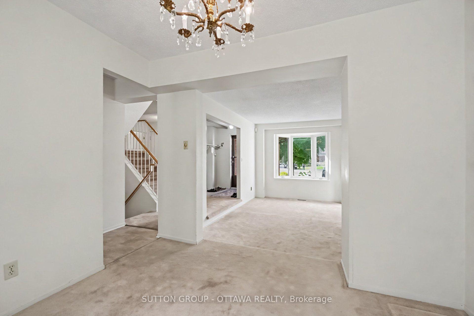 Photo 28 of 792 Harlequin Crescent, Ottawa, Chatelaine Village — HOMEH