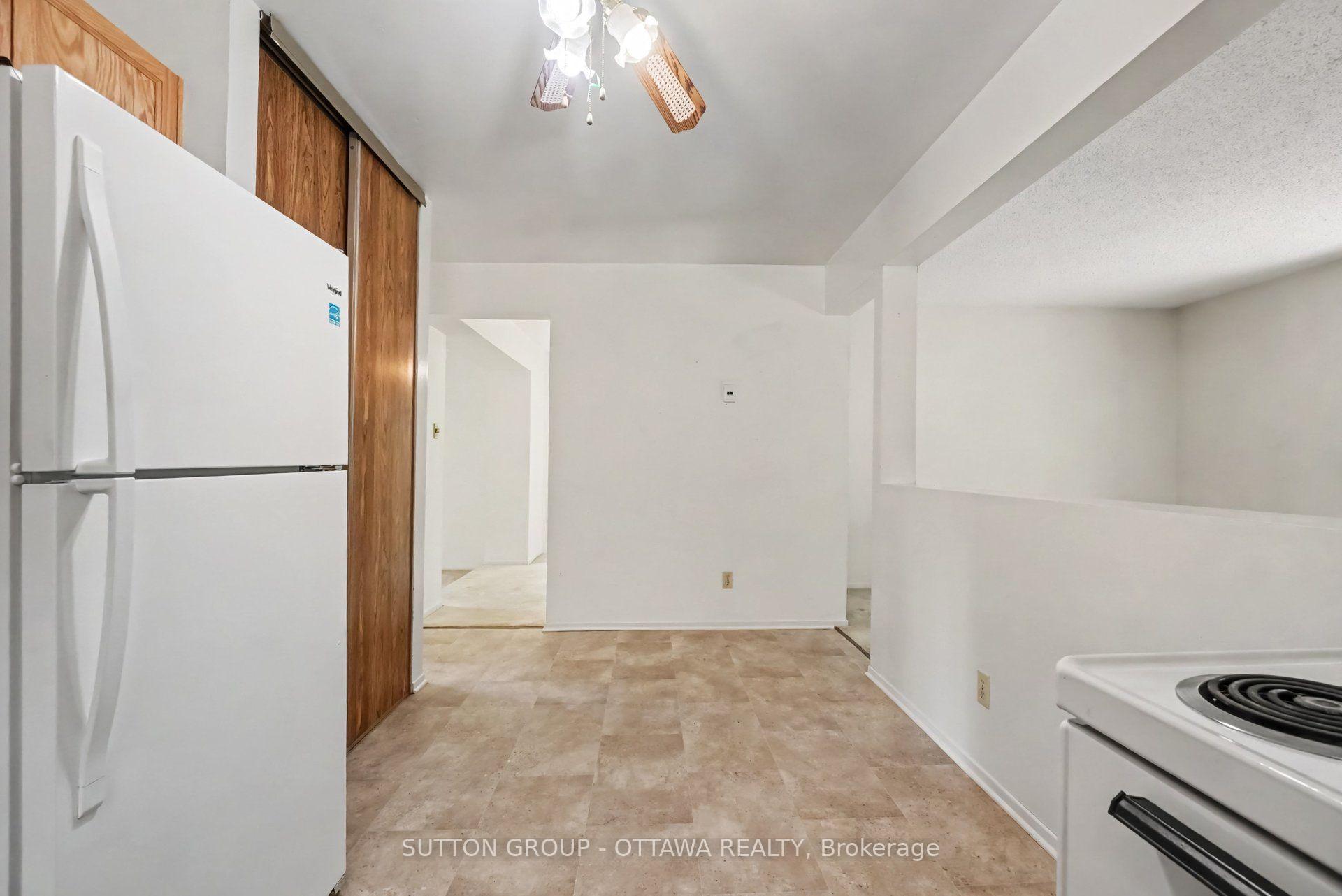 Photo 30 of 792 Harlequin Crescent, Ottawa, Chatelaine Village — HOMEH