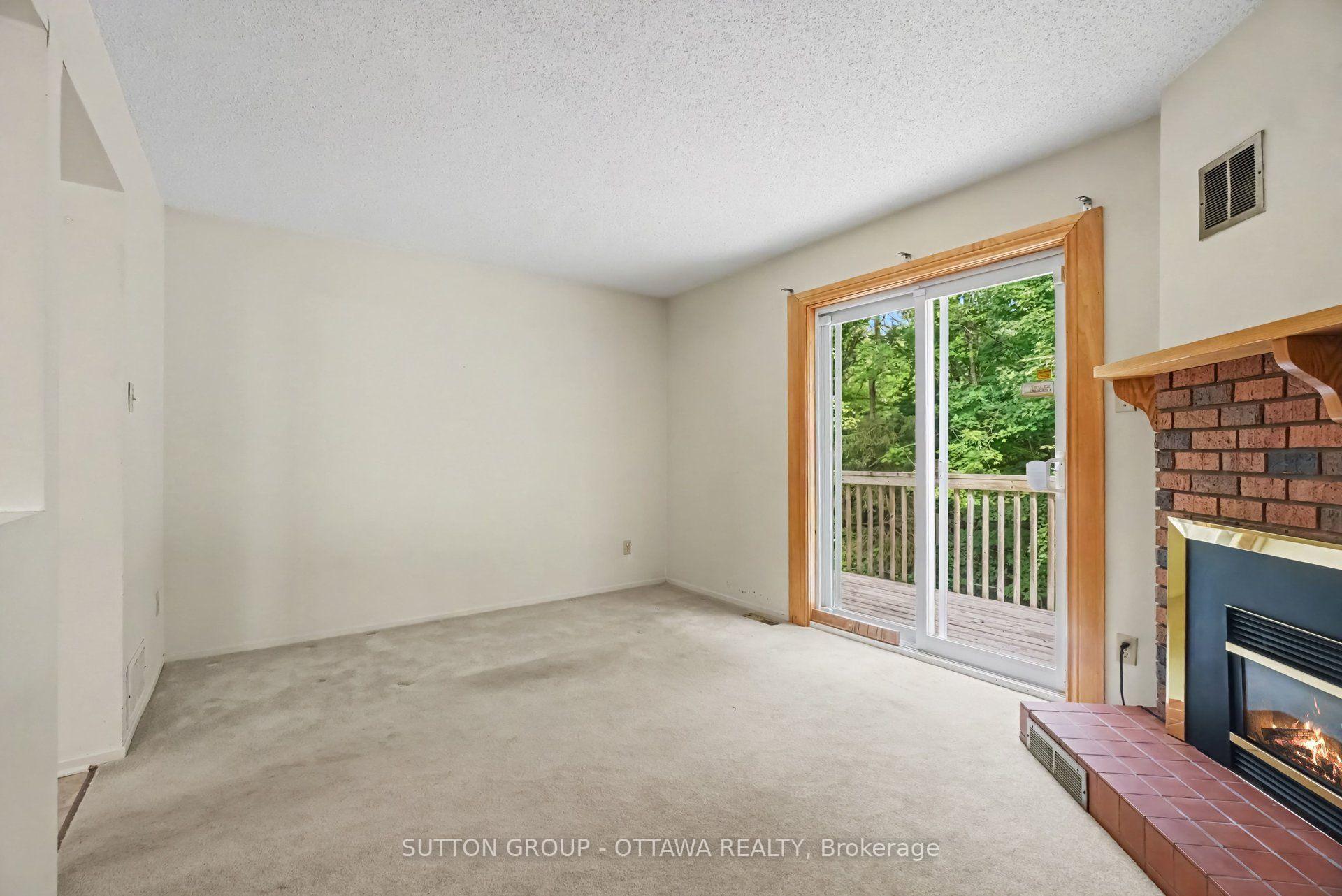 Photo 31 of 792 Harlequin Crescent, Ottawa, Chatelaine Village — HOMEH