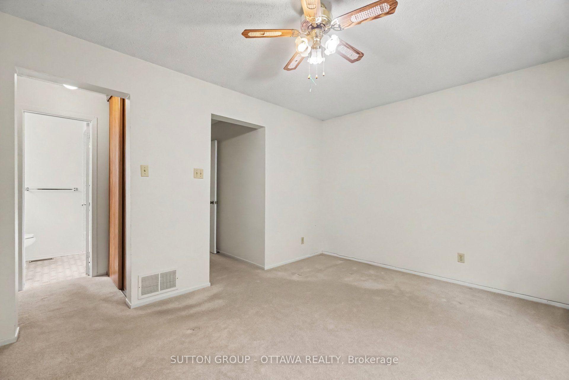 Photo 37 of 792 Harlequin Crescent, Ottawa, Chatelaine Village — HOMEH