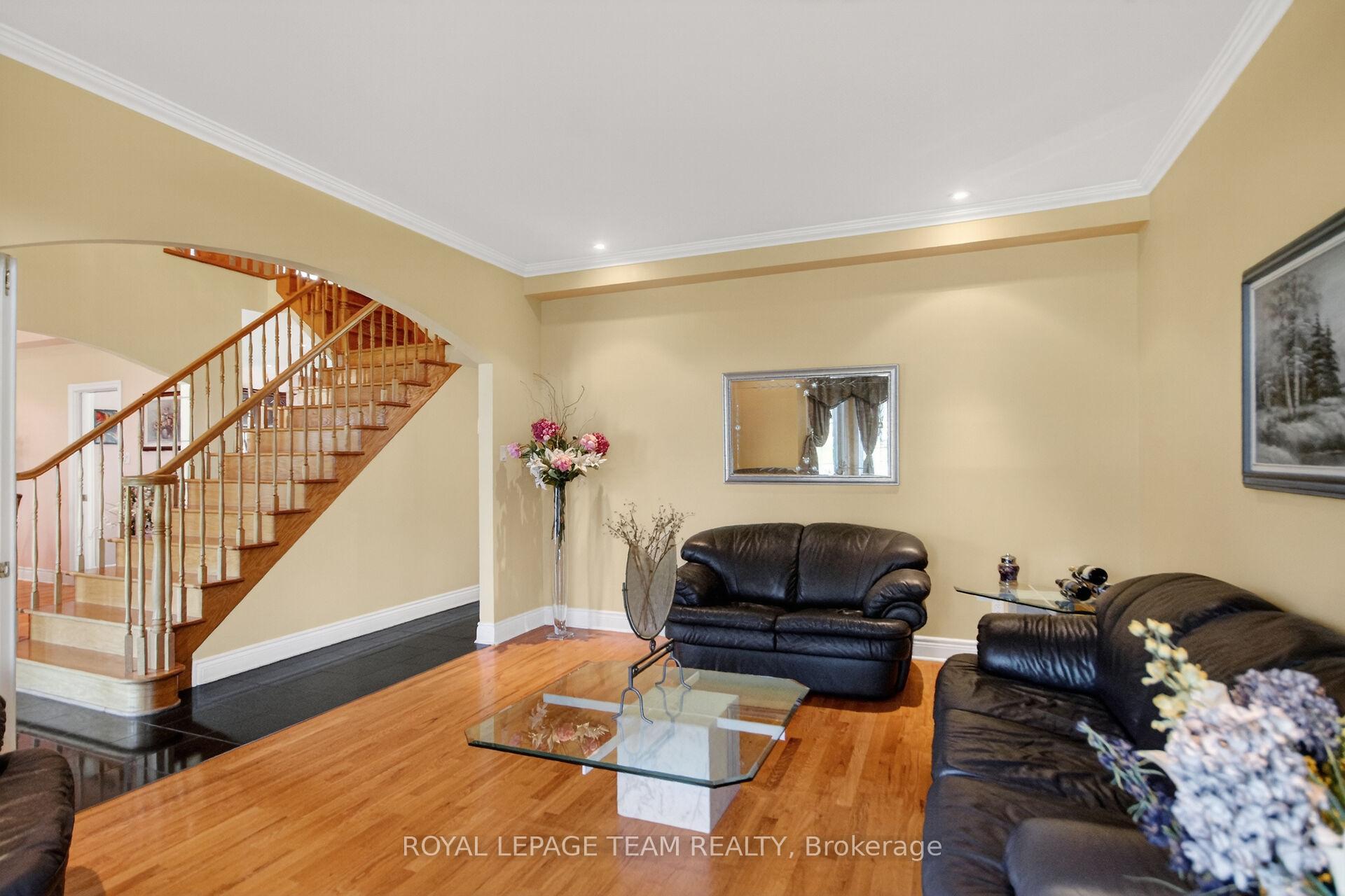 Photo 9 of 5472 Wicklow Drive, Ottawa, Manotick Village & Manotick Estates — HOMEH