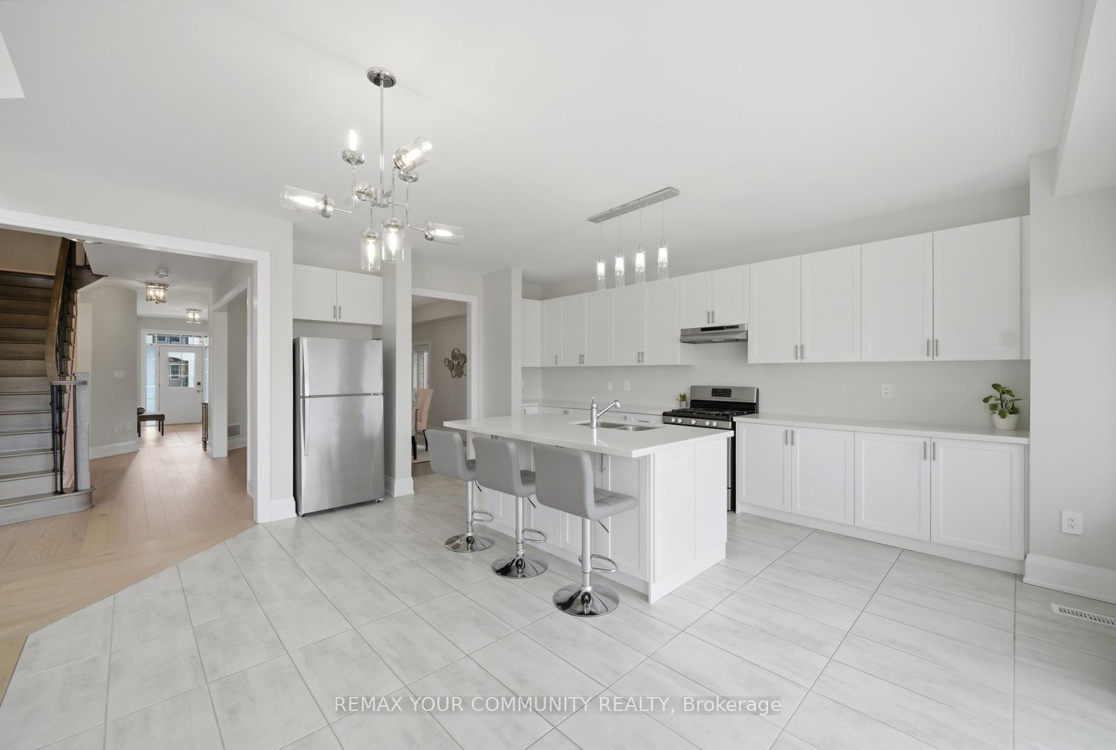 Photo 14 of 1210 Wickham Road, Innisfil, Rural Innisfil — HOMEH