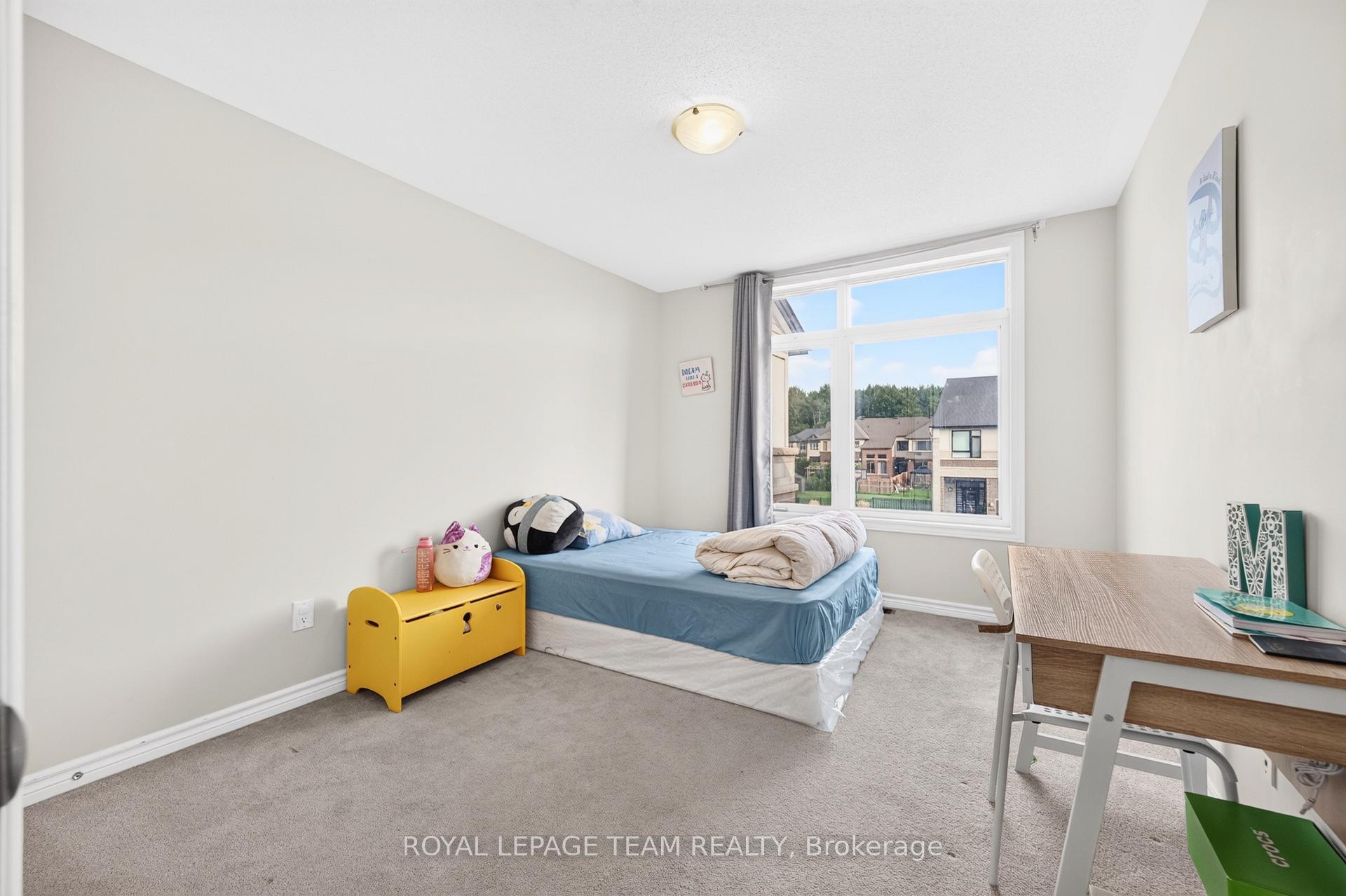 Photo 16 of 132 Larimar Circle, Ottawa, Riverside South/Gloucester Glen — HOMEH