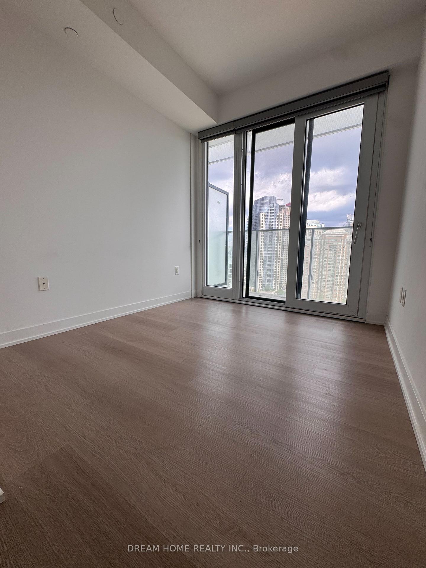 Photo 24 of Unit 1504, 3883 Quartz Road, Mississauga, City Centre — HOMEH