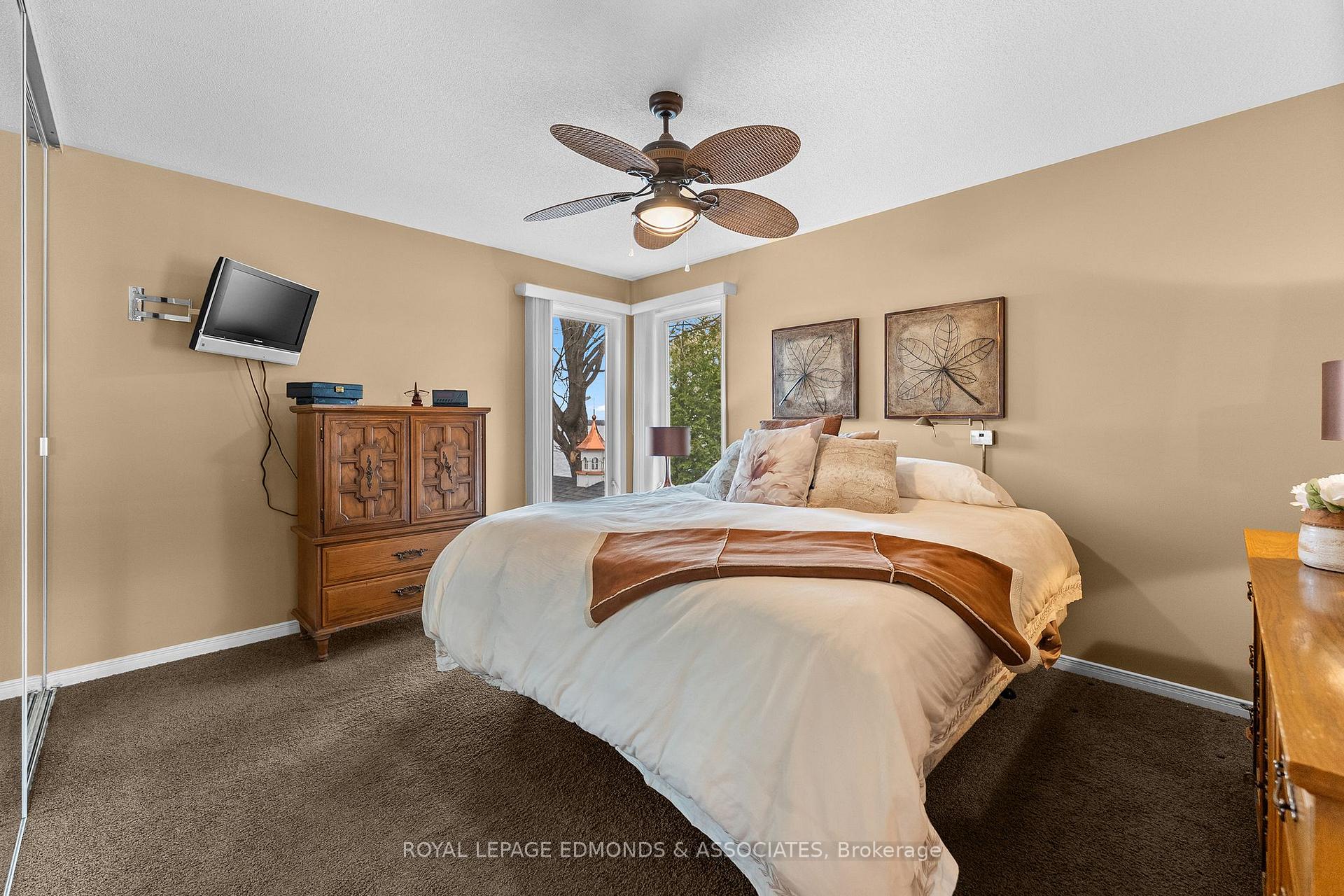 Photo 21 of 907 Cedar Lane, Pembroke, Pembroke — HOMEH