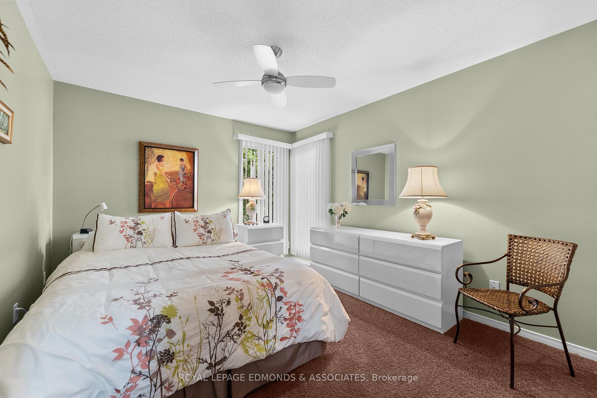 Photo 25 of 907 Cedar Lane, Pembroke, Pembroke — HOMEH