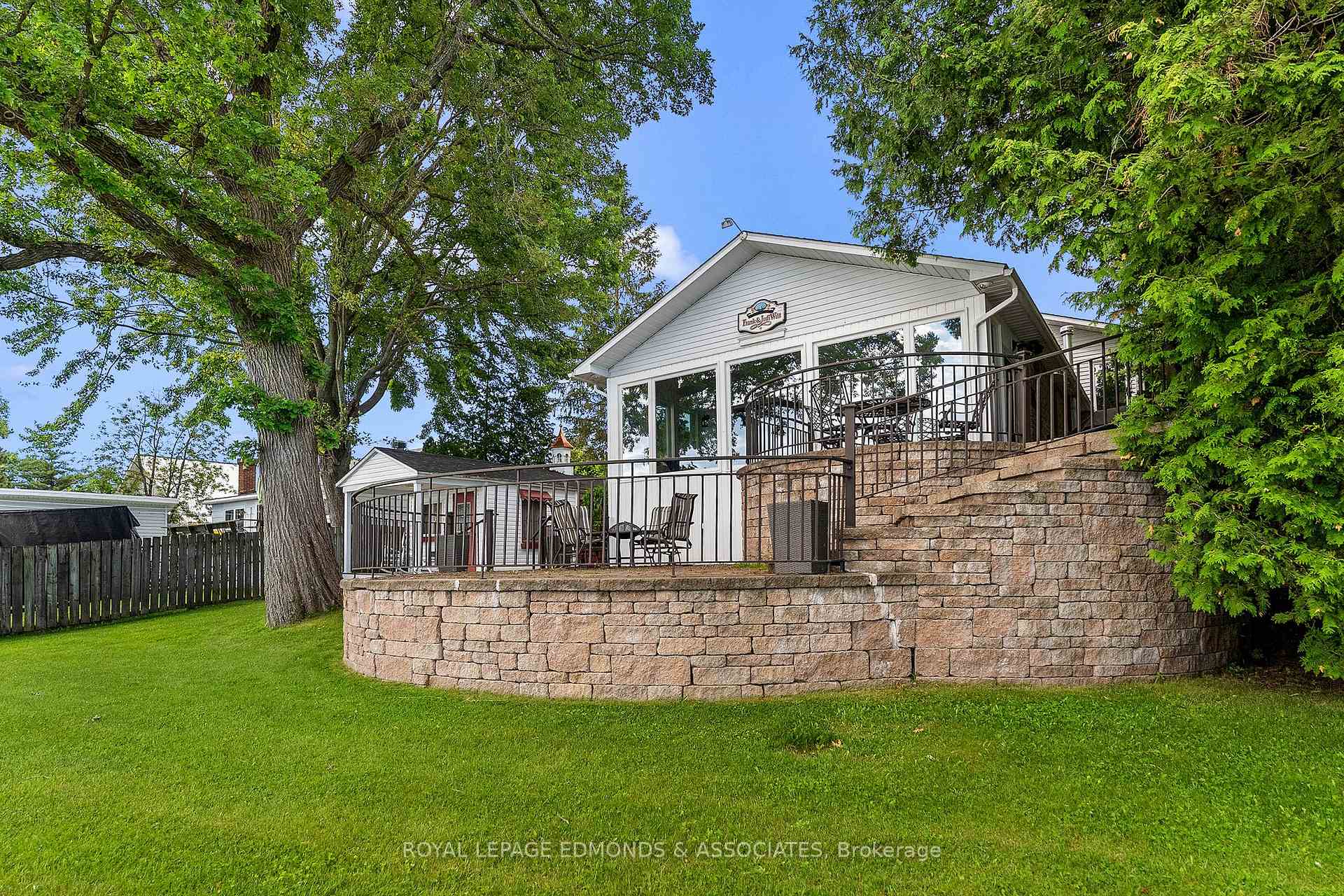 Photo 38 of 907 Cedar Lane, Pembroke, Pembroke — HOMEH