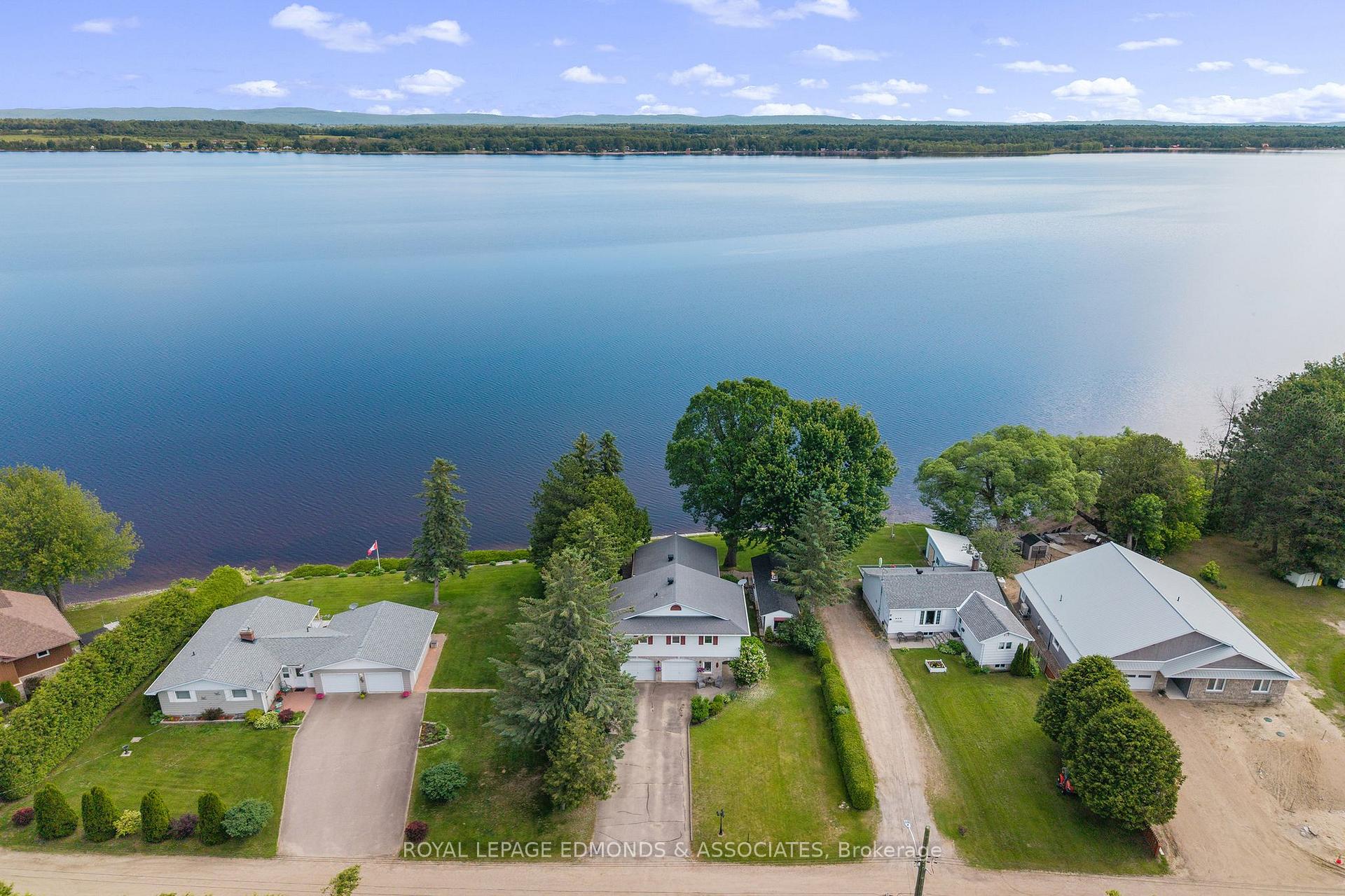 Photo 44 of 907 Cedar Lane, Pembroke, Pembroke — HOMEH