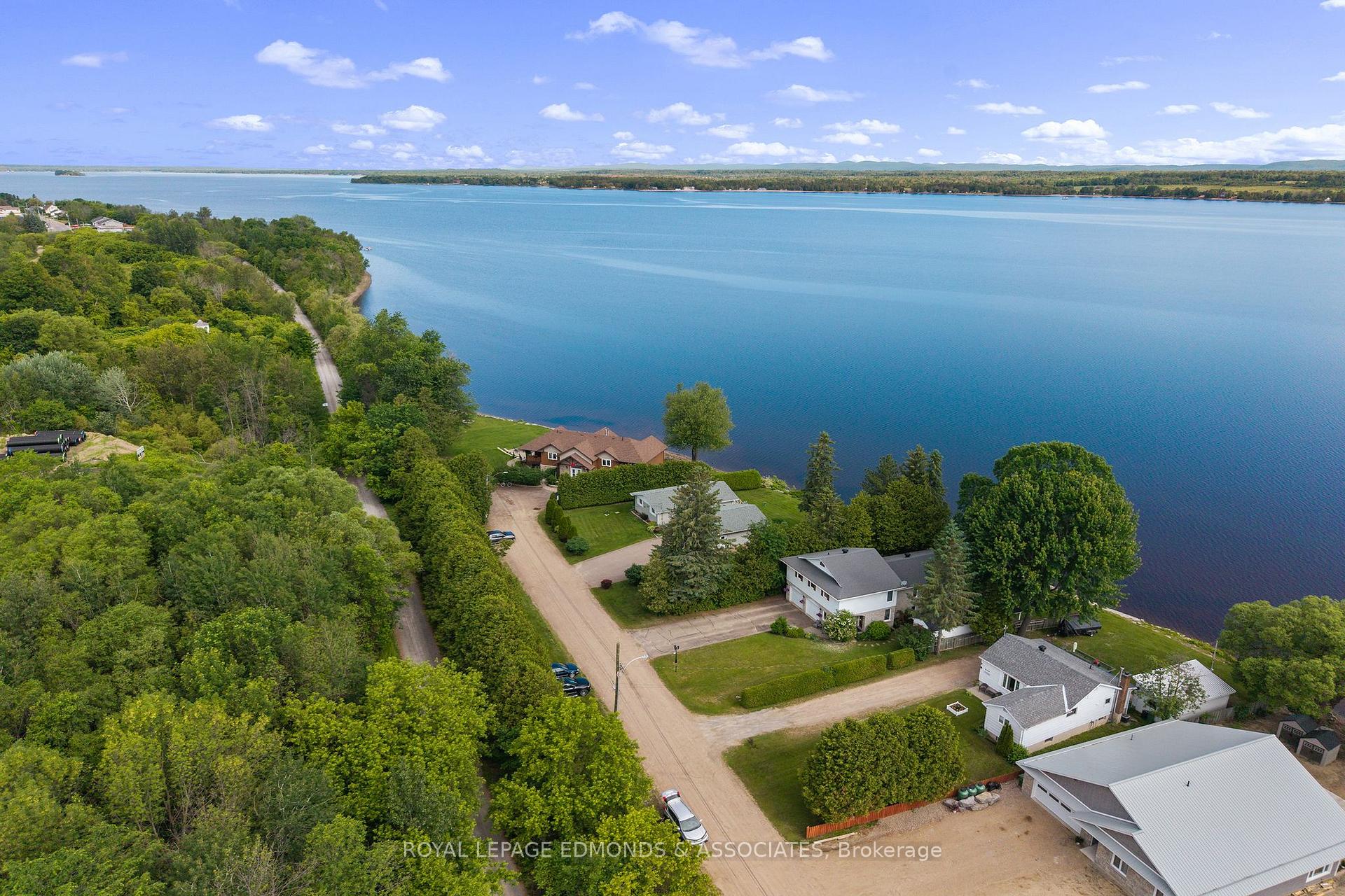 Photo 45 of 907 Cedar Lane, Pembroke, Pembroke — HOMEH