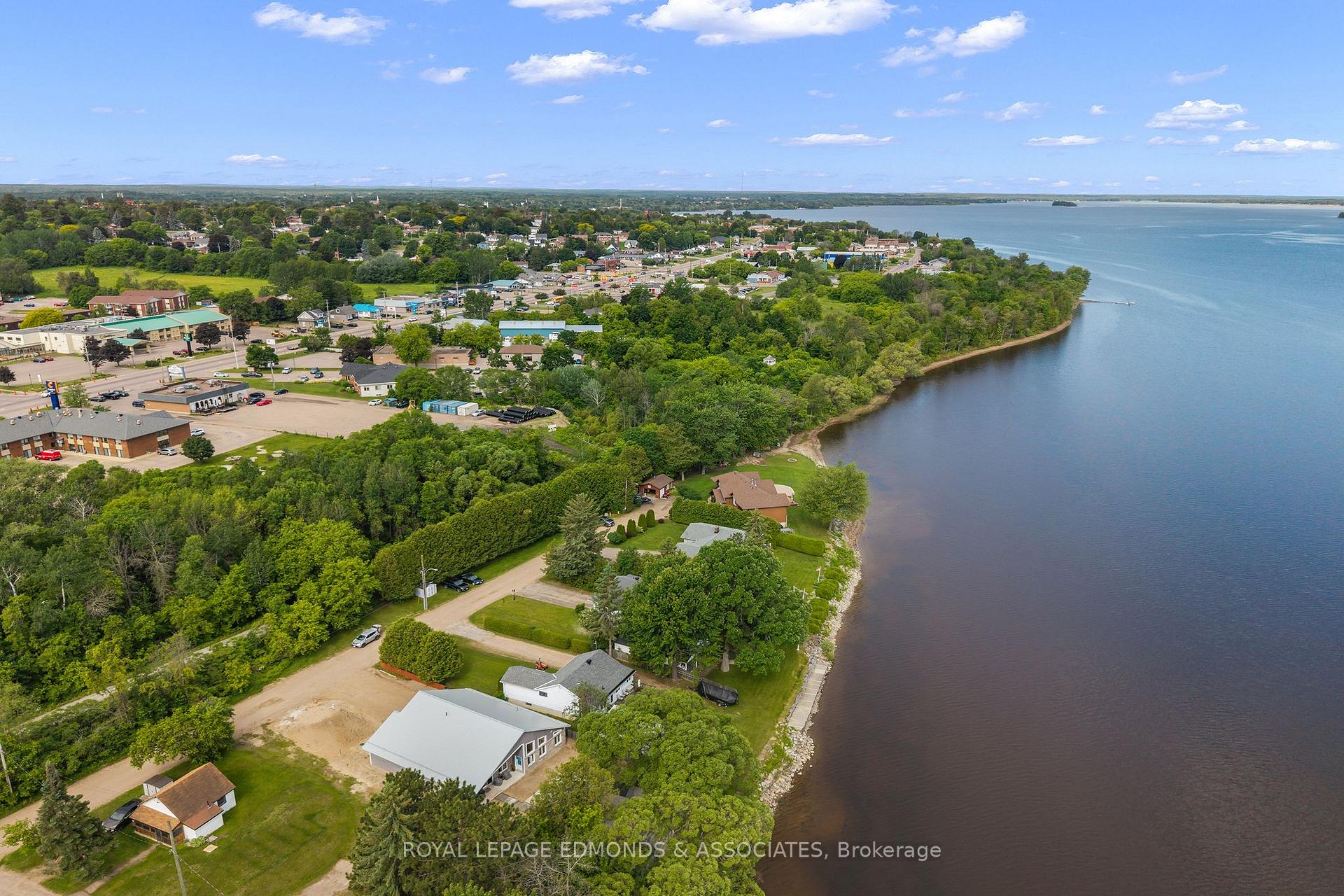 Photo 47 of 907 Cedar Lane, Pembroke, Pembroke — HOMEH