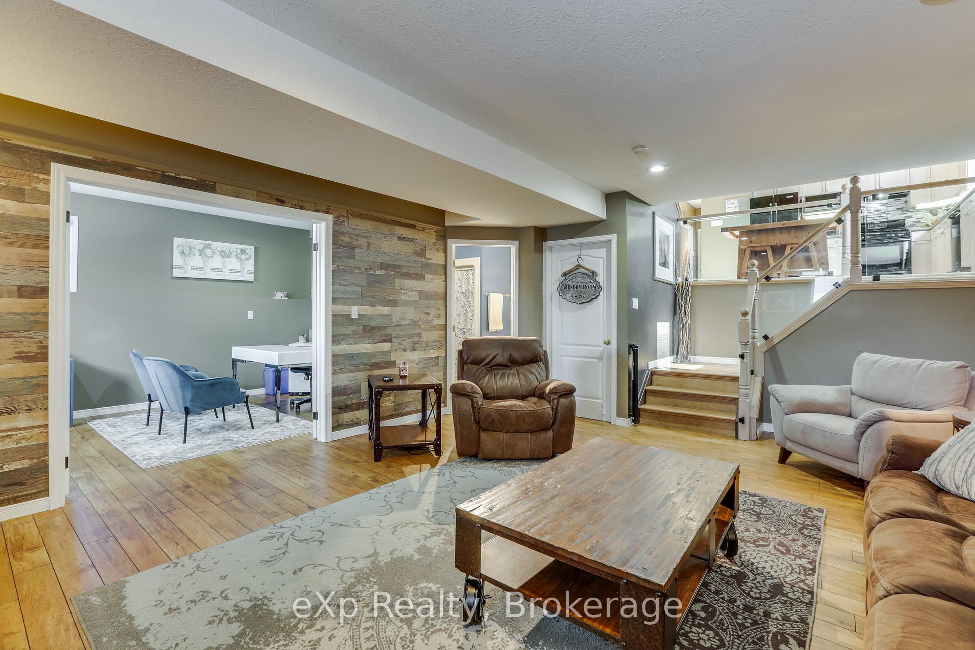 Photo 30 of 547 Forest Creek Place, London, East A — HOMEH