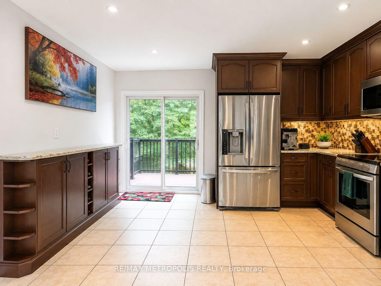 Photo 7 of 46 Whiterock Avenue, Hamilton, Villages of Glancaster — HOMEH