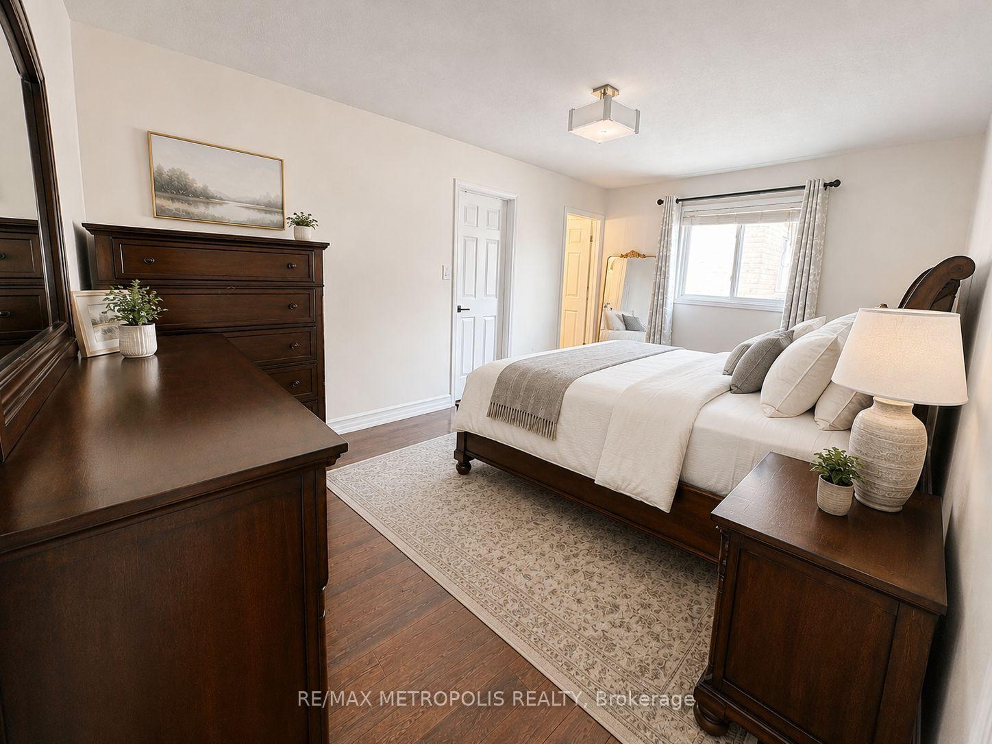 Photo 13 of 46 Whiterock Avenue, Hamilton, Villages of Glancaster — HOMEH