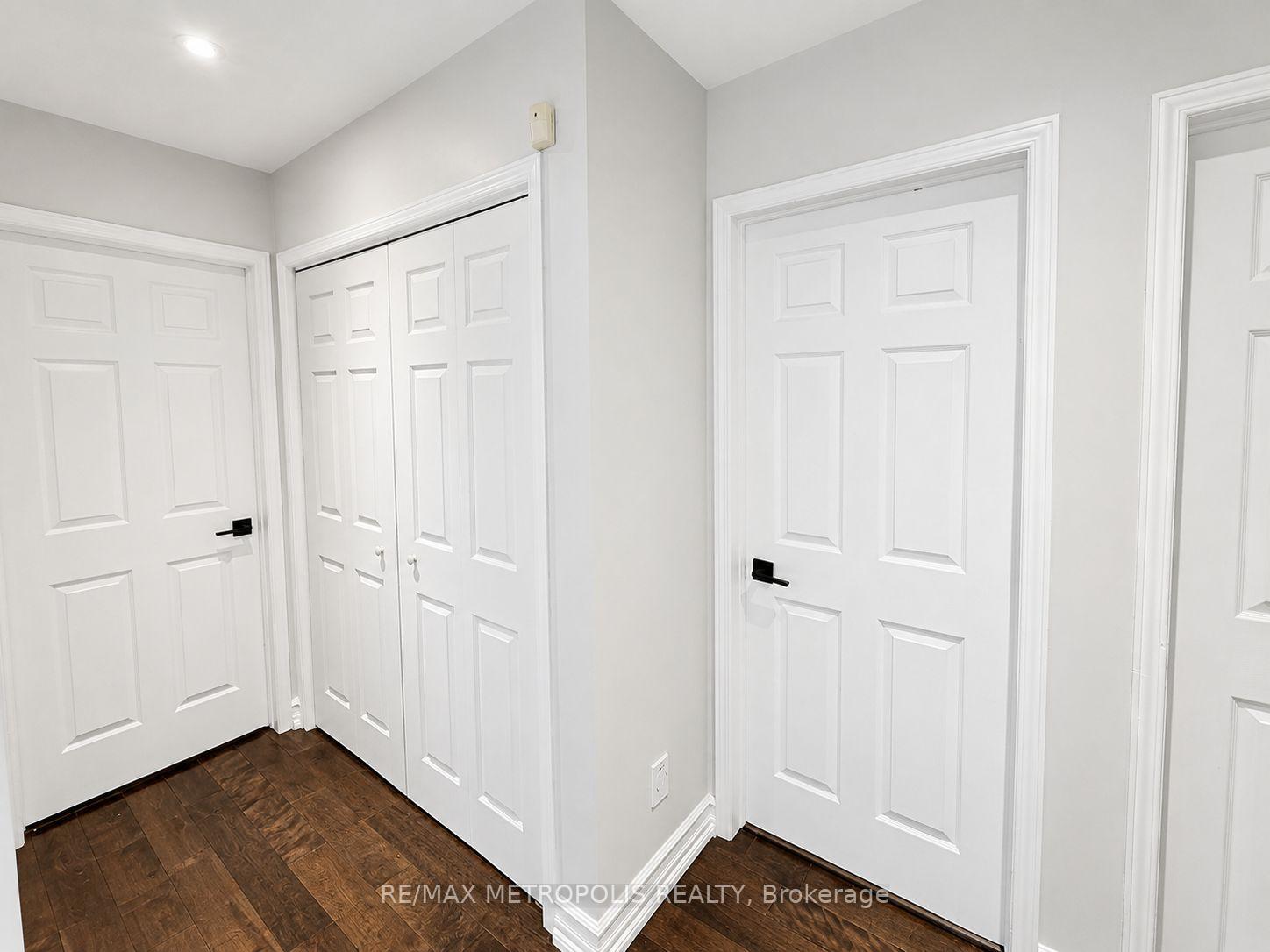Photo 16 of 46 Whiterock Avenue, Hamilton, Villages of Glancaster — HOMEH