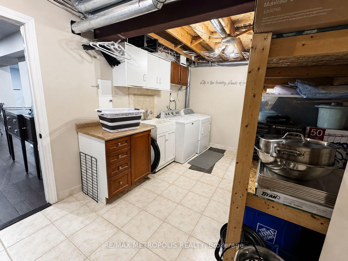 Photo 30 of 46 Whiterock Avenue, Hamilton, Villages of Glancaster — HOMEH