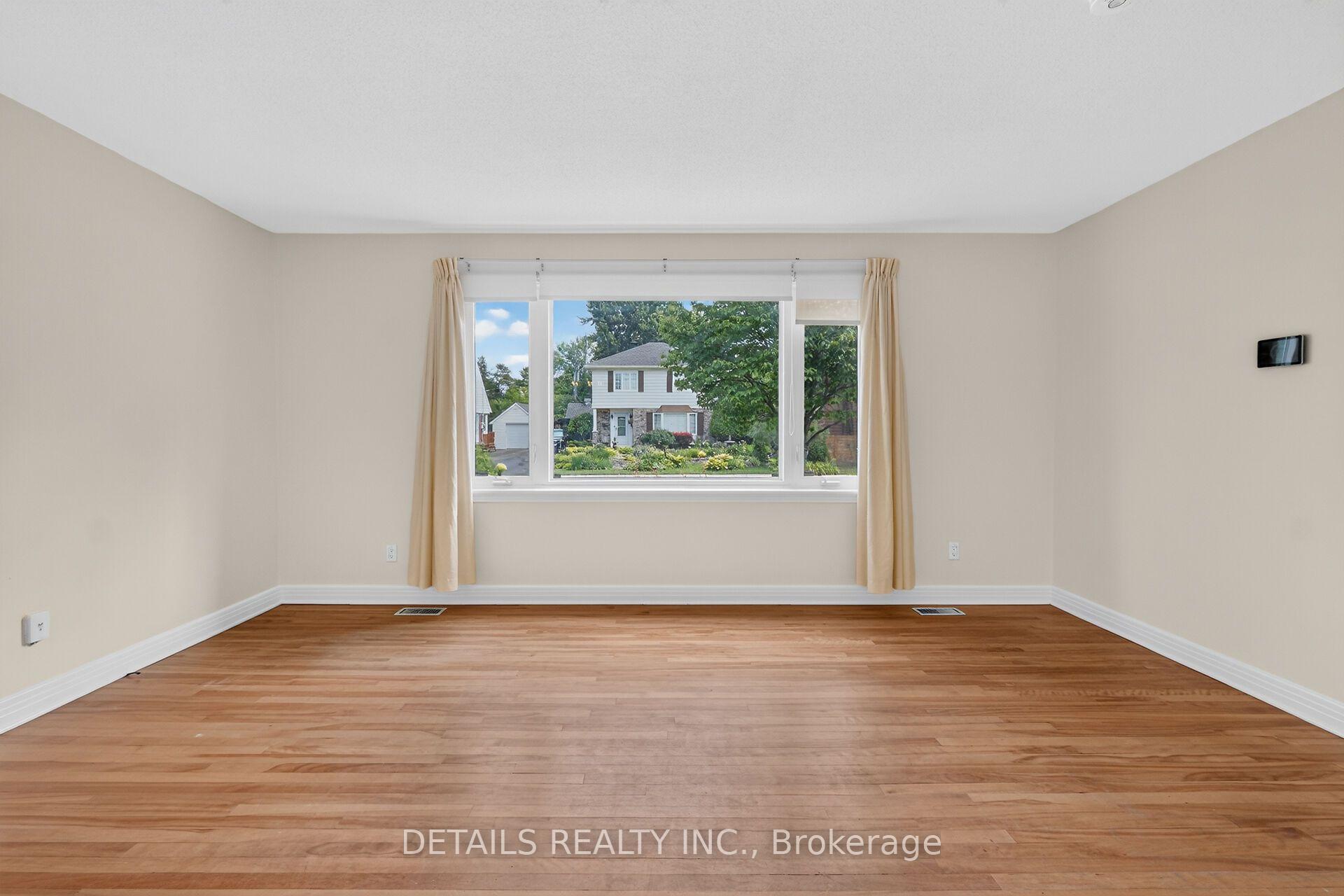 Photo 13 of 1840 Haig Drive, Ottawa, Elmvale Acres — HOMEH