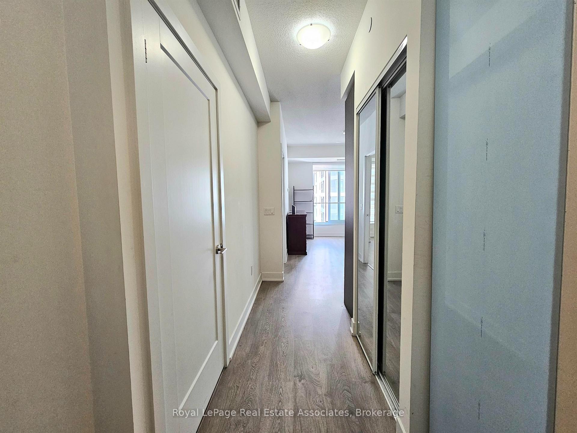 Photo 1 of Unit 3019, 9 Mabelle Avenue, Etobicoke, Islington-City Centre West — HOMEH