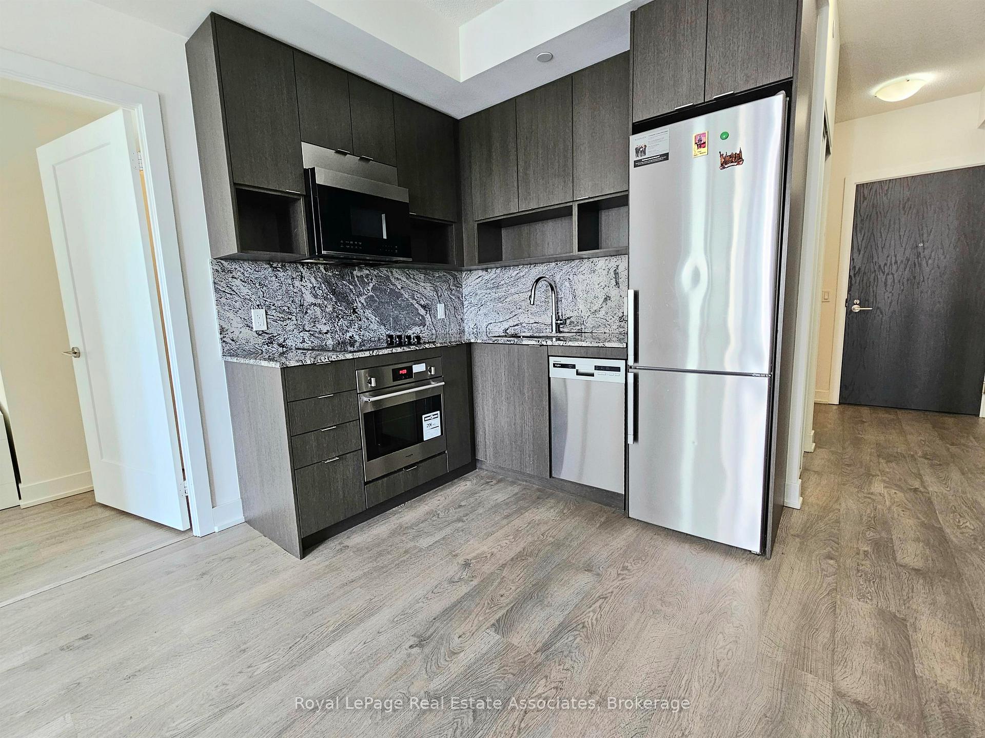 Photo 2 of Unit 3019, 9 Mabelle Avenue, Etobicoke, Islington-City Centre West — HOMEH