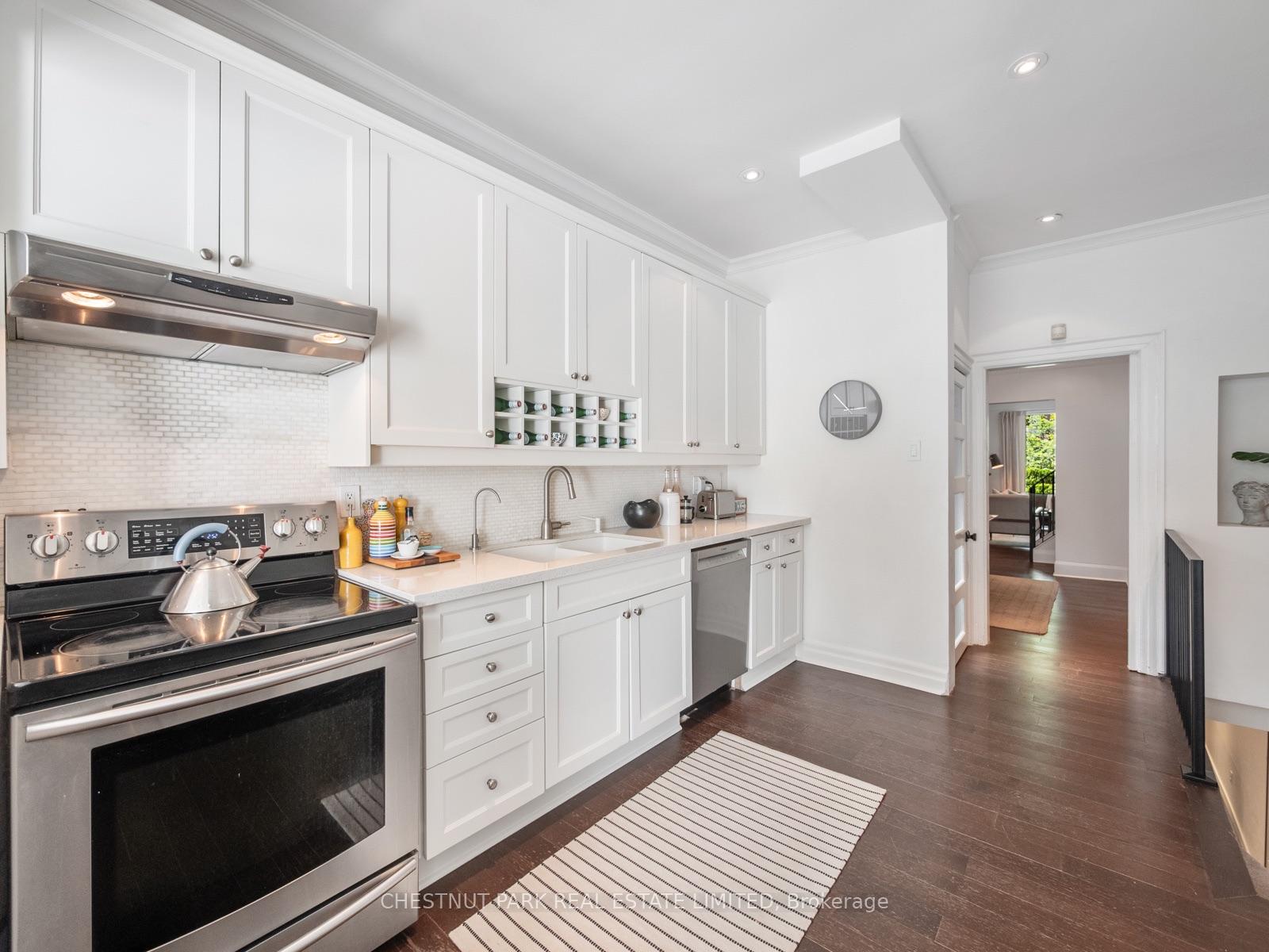 Photo 9 of 113 Cottingham Street, Toronto, Yonge-St. Clair — HOMEH