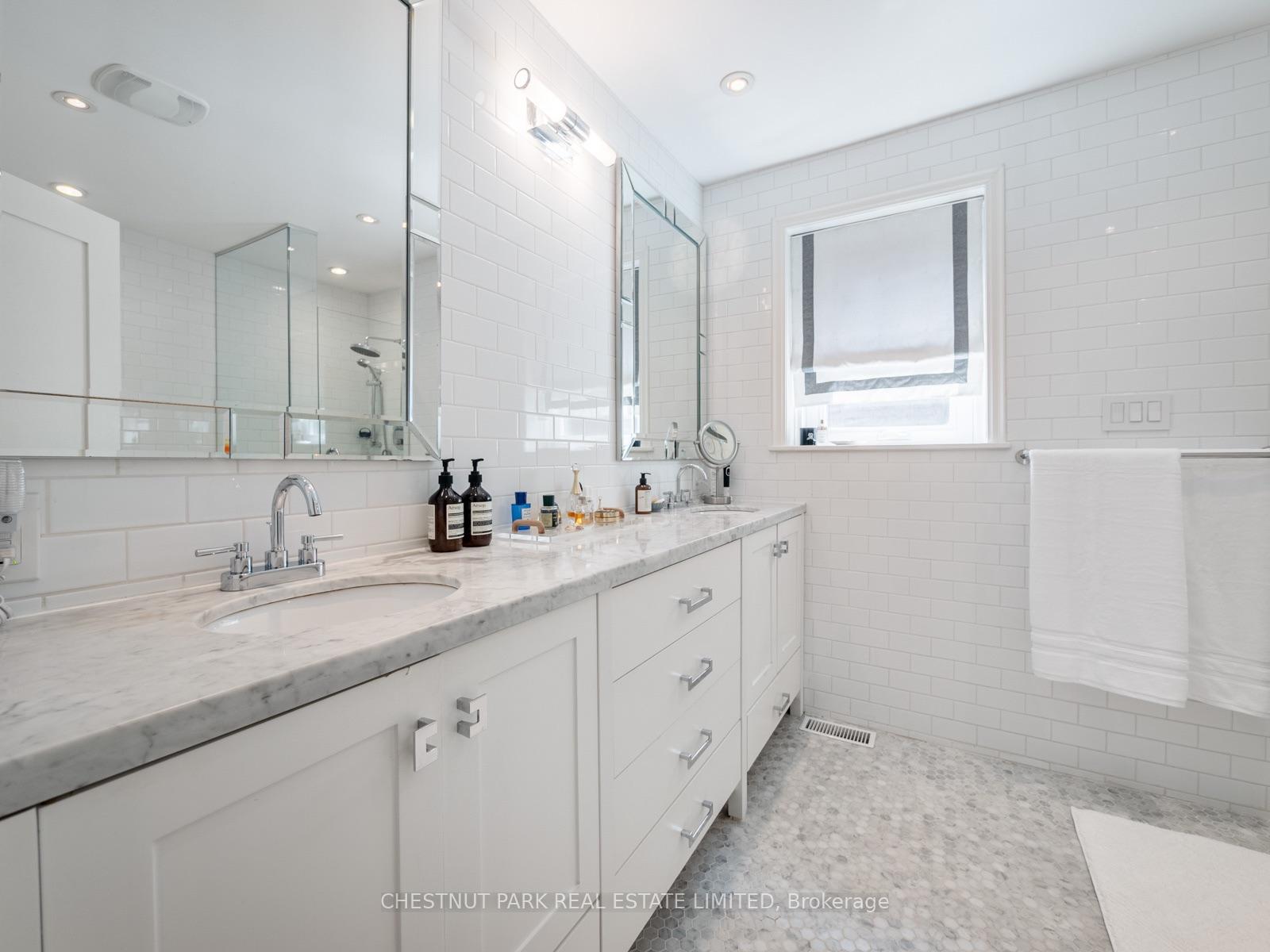 Photo 17 of 113 Cottingham Street, Toronto, Yonge-St. Clair — HOMEH