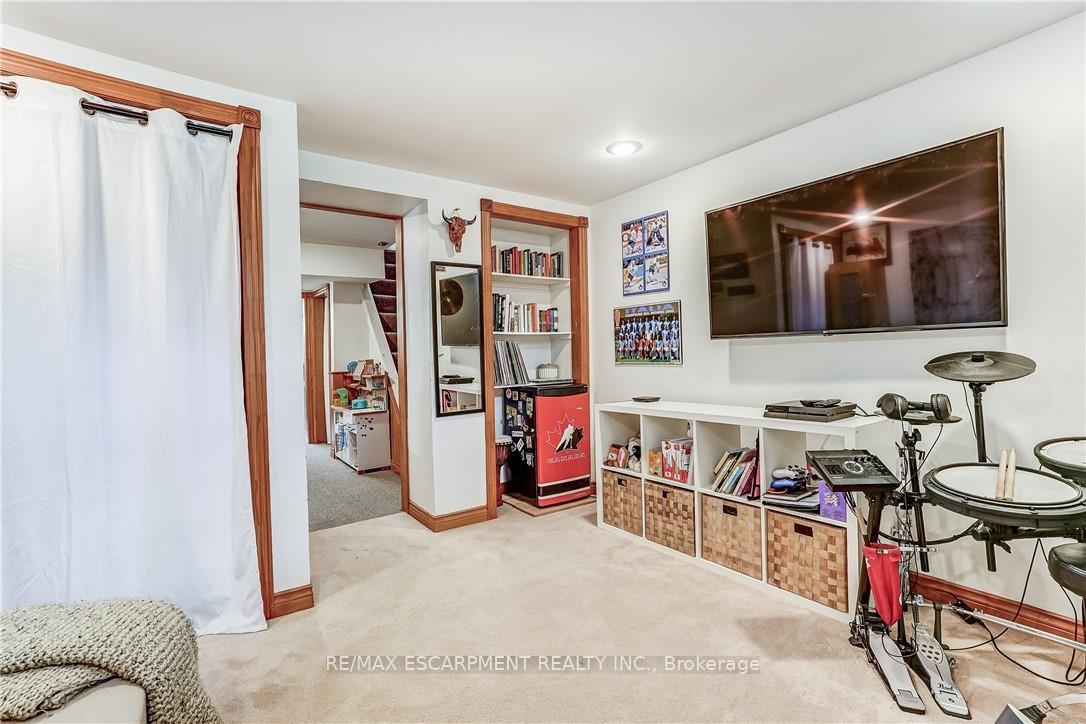 Photo 71 of 2488 Brookhurst Road, Mississauga, Clarkson — HOMEH
