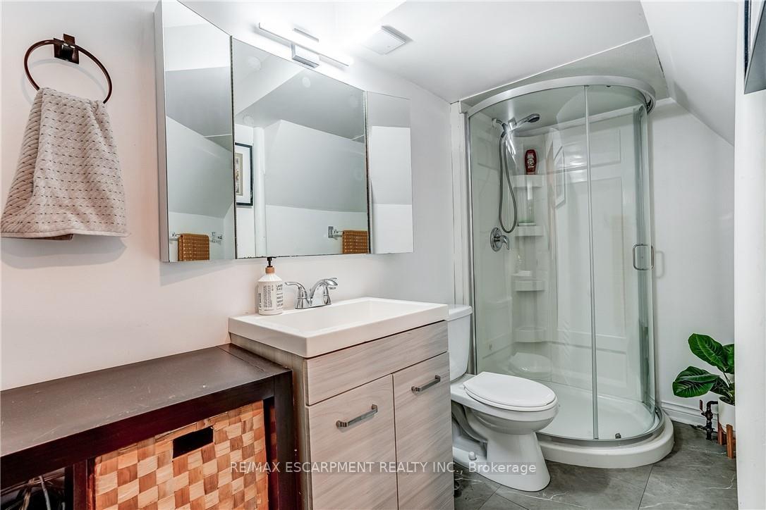 Photo 72 of 2488 Brookhurst Road, Mississauga, Clarkson — HOMEH