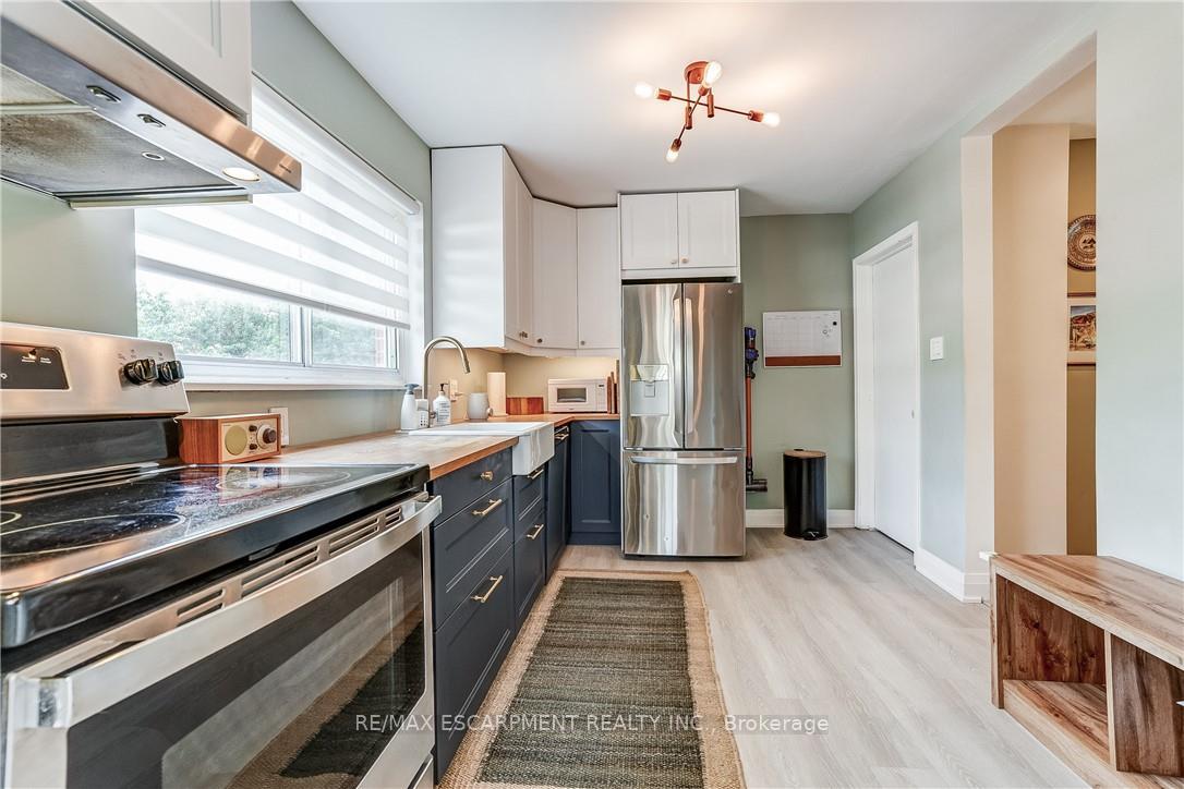 Photo 98 of 2488 Brookhurst Road, Mississauga, Clarkson — HOMEH