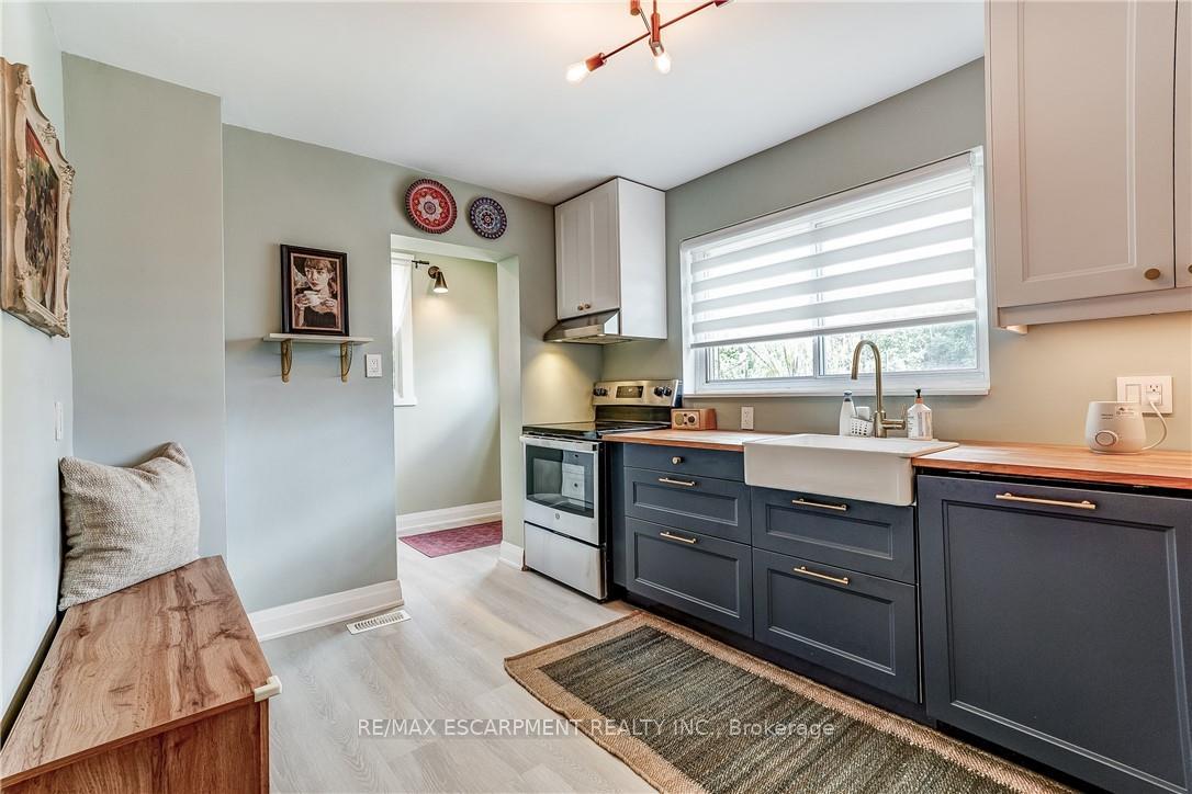 Photo 100 of 2488 Brookhurst Road, Mississauga, Clarkson — HOMEH