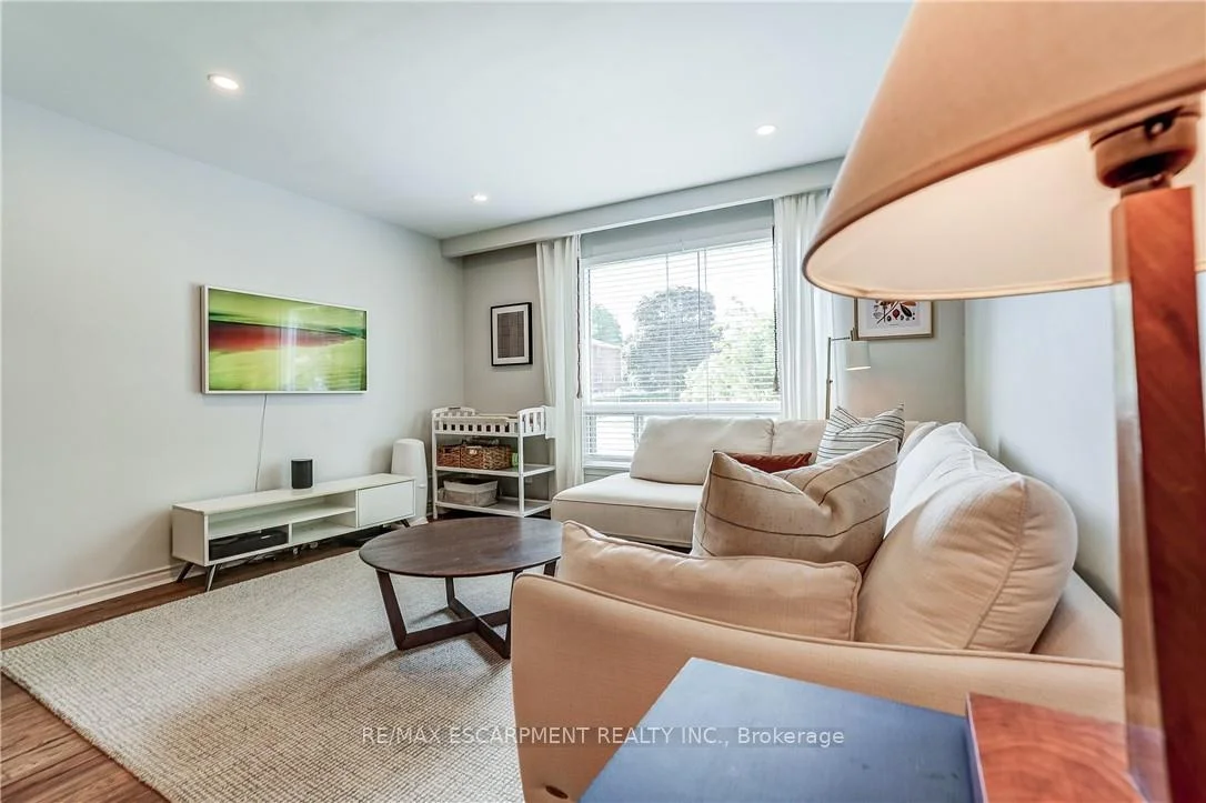 Photo 29 of 2488 Brookhurst Road, Mississauga, Clarkson — HOMEH
