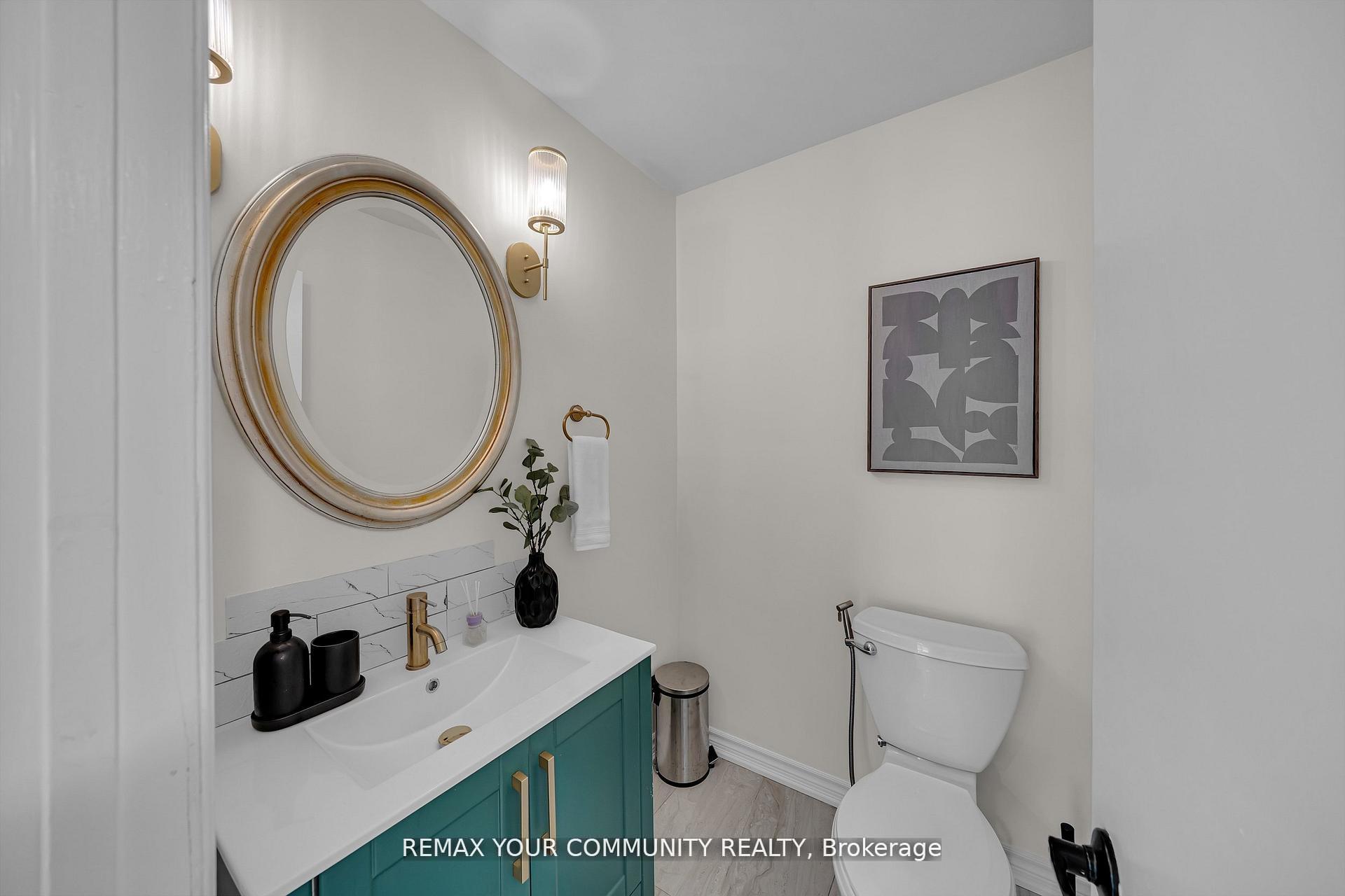 Photo 28 of 22 Madelaine Crescent, Brampton, Central Park — HOMEH