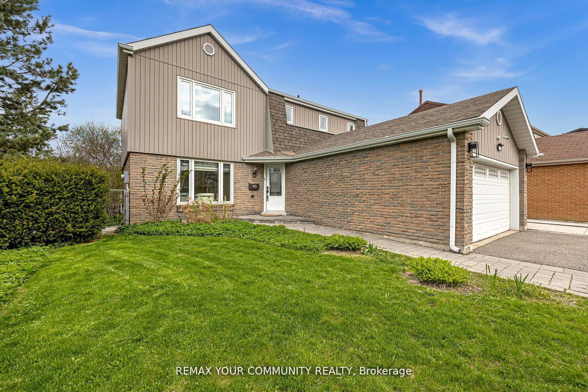 Photo 37 of 22 Madelaine Crescent, Brampton, Central Park — HOMEH