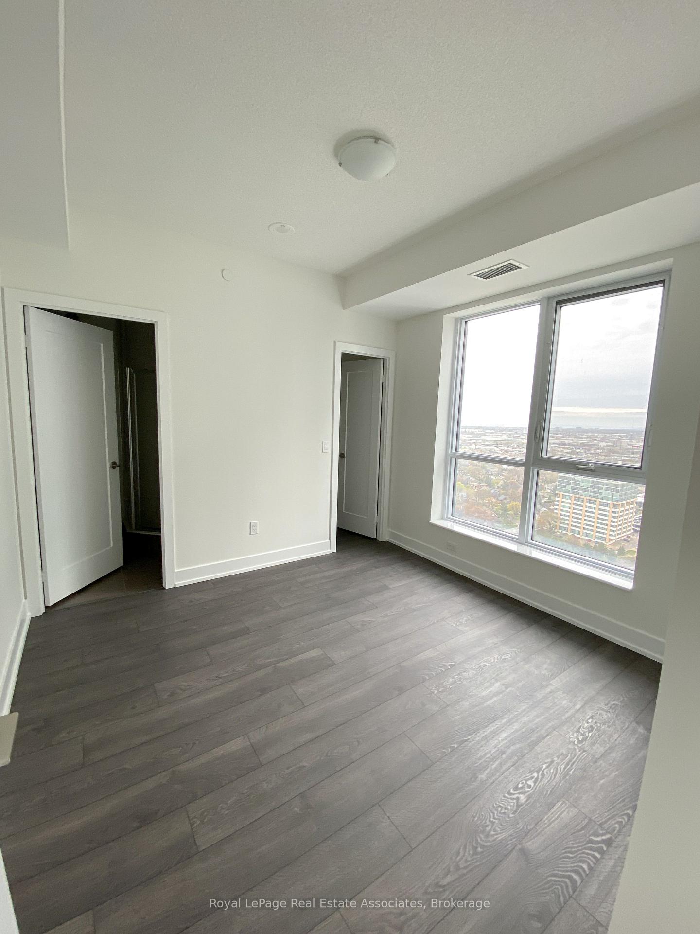 Photo 6 of Unit 3101, 7 Mabelle Avenue, Etobicoke, Islington-City Centre West — HOMEH