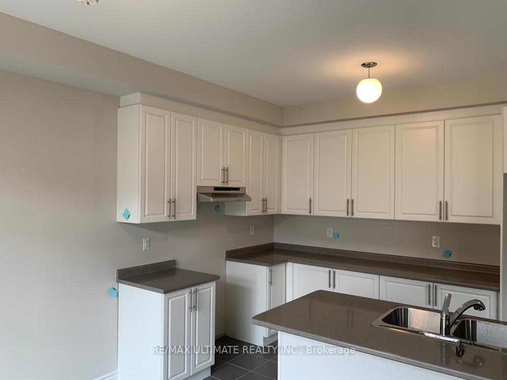 Photo 5 of 65 Tracey Lane, Collingwood — HOMEH