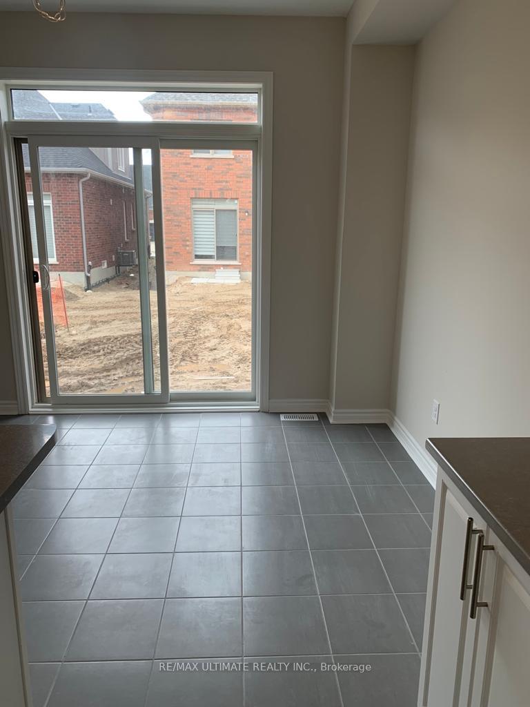 Photo 15 of 65 Tracey Lane, Collingwood — HOMEH
