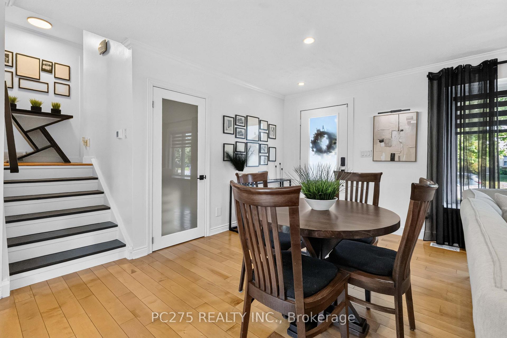 Photo 9 of 5 Field Road, London, South V — HOMEH