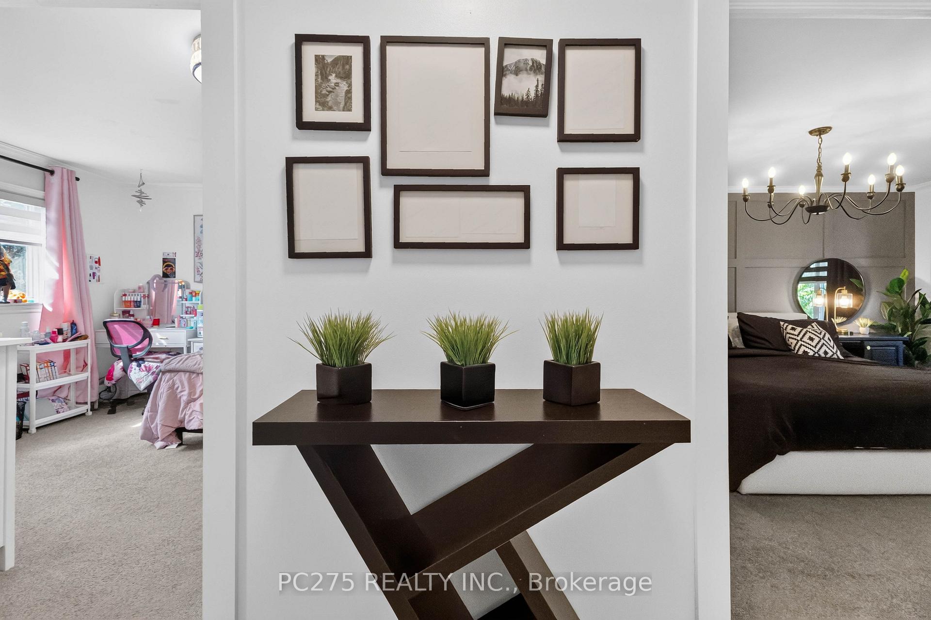 Photo 29 of 5 Field Road, London, South V — HOMEH