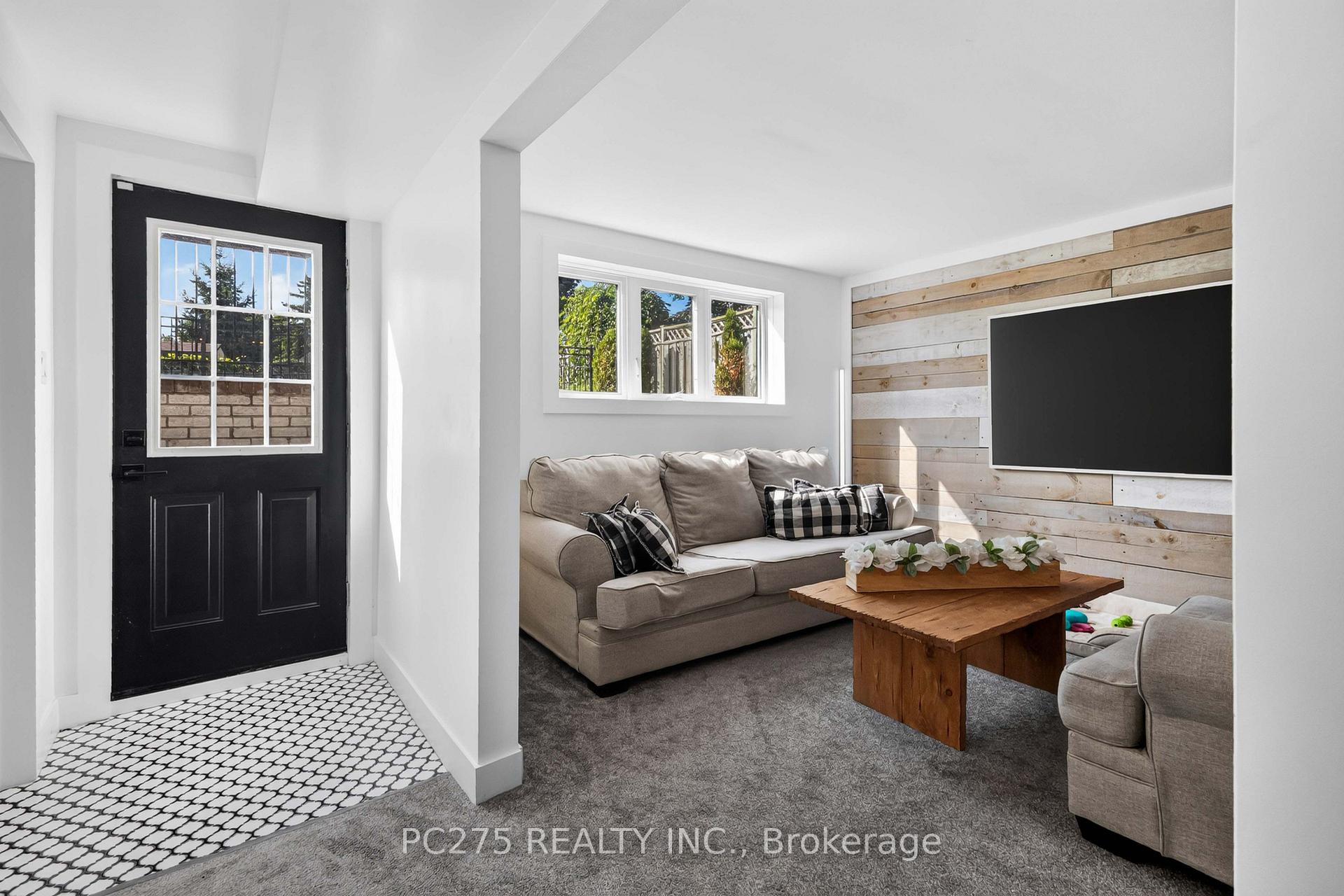 Photo 30 of 5 Field Road, London, South V — HOMEH