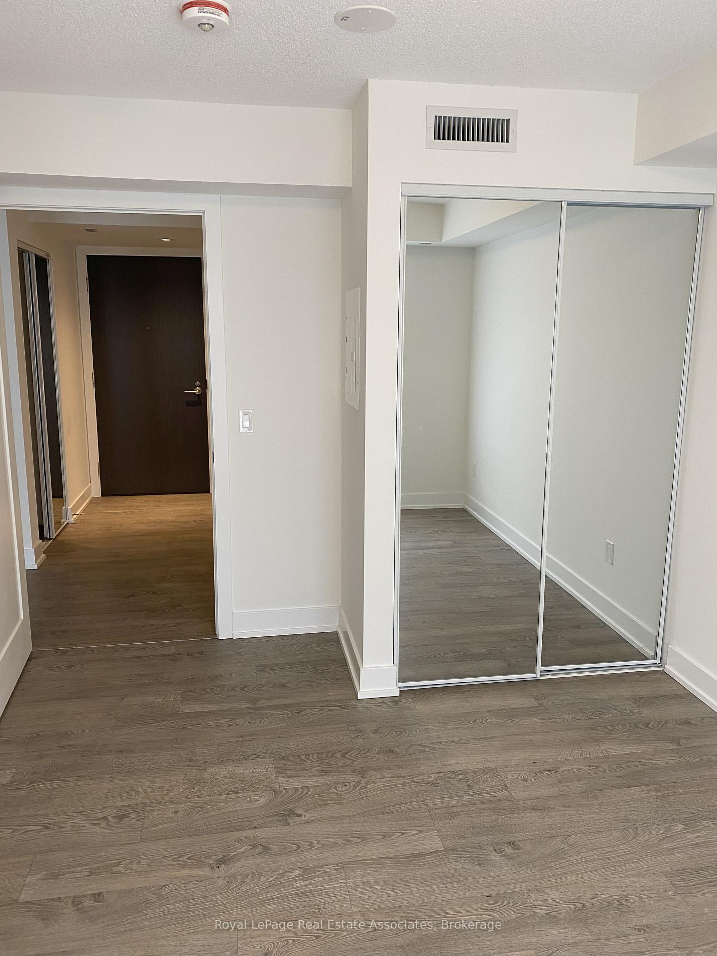 Photo 6 of Unit 603, 7 Mabelle Avenue, Etobicoke, Islington-City Centre West — HOMEH