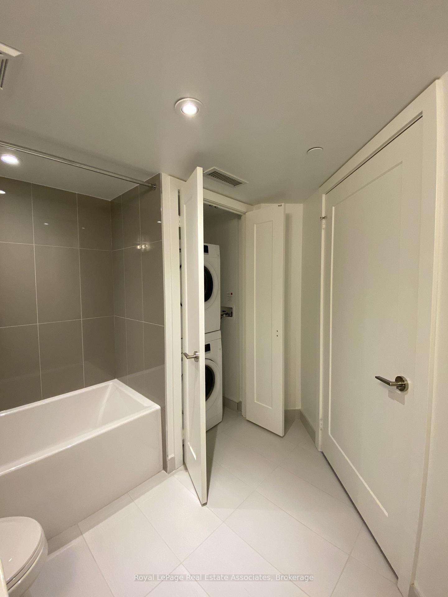 Photo 10 of Unit 603, 7 Mabelle Avenue, Etobicoke, Islington-City Centre West — HOMEH