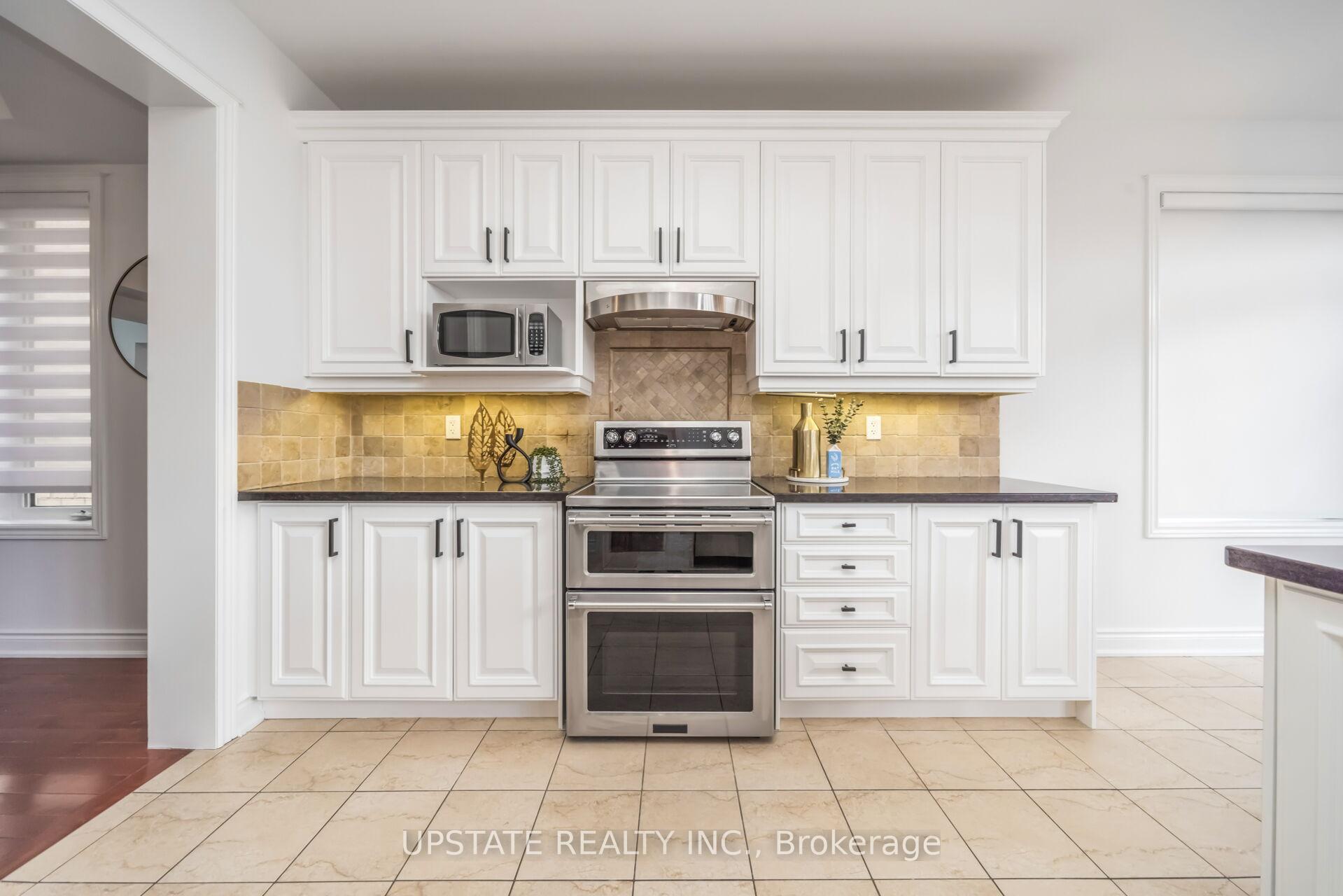 Photo 19 of 19 Eaglesprings Crescent, Brampton, Bram East — HOMEH