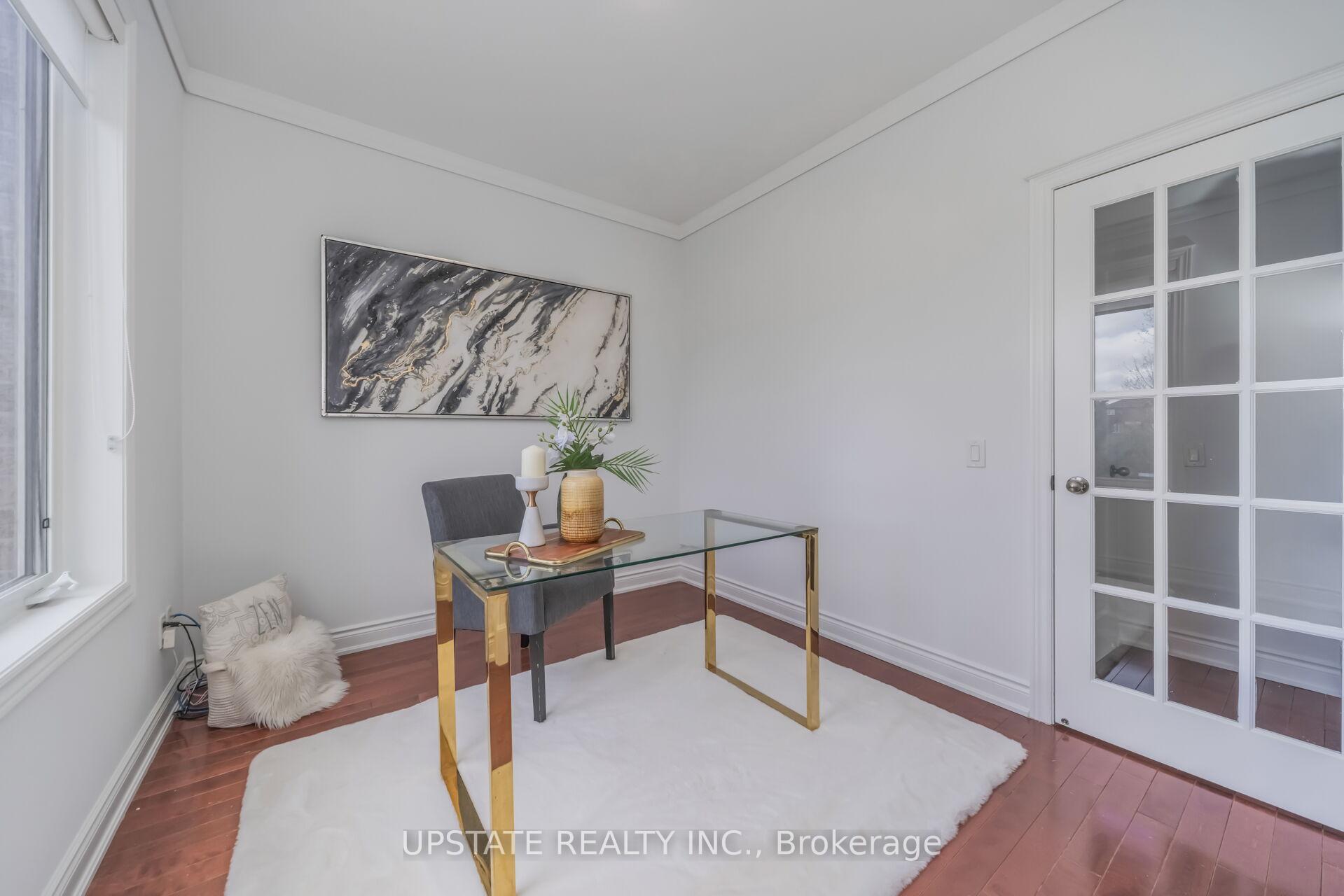 Photo 23 of 19 Eaglesprings Crescent, Brampton, Bram East — HOMEH