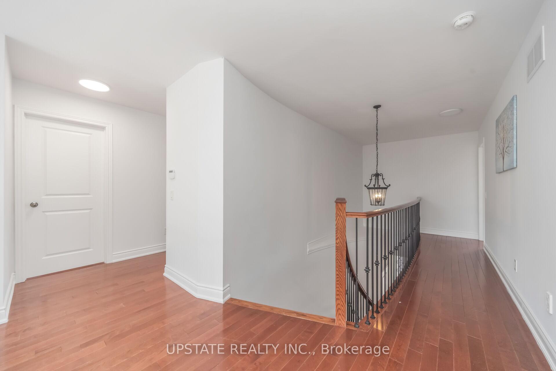Photo 27 of 19 Eaglesprings Crescent, Brampton, Bram East — HOMEH