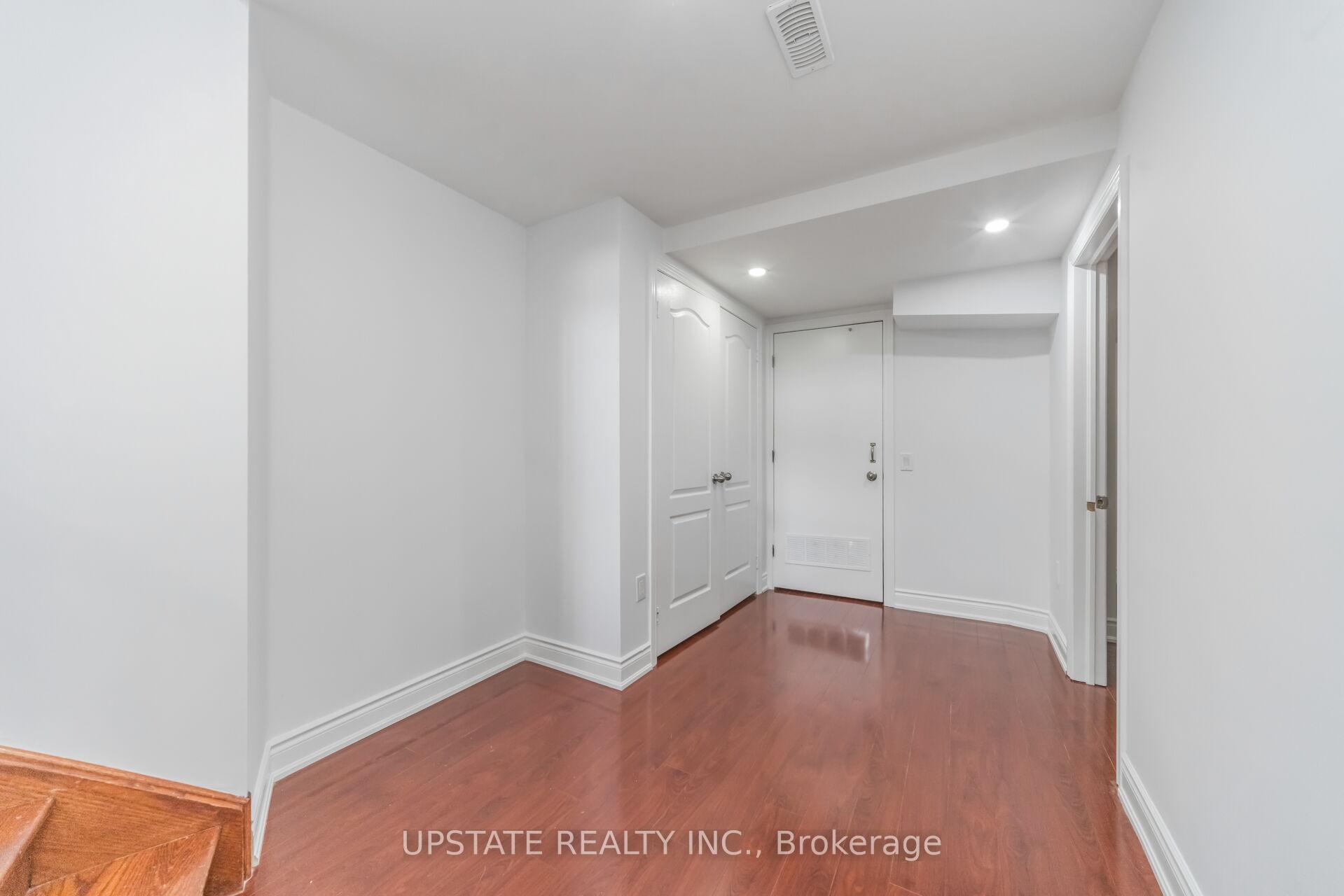 Photo 40 of 19 Eaglesprings Crescent, Brampton, Bram East — HOMEH