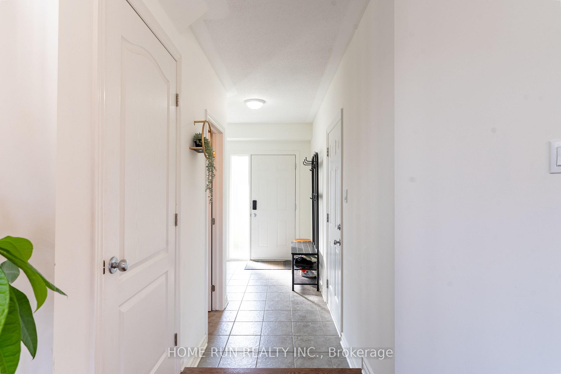 Photo 5 of 355 Riversedge Crescent, Ottawa, Riverside South/Gloucester Glen — HOMEH