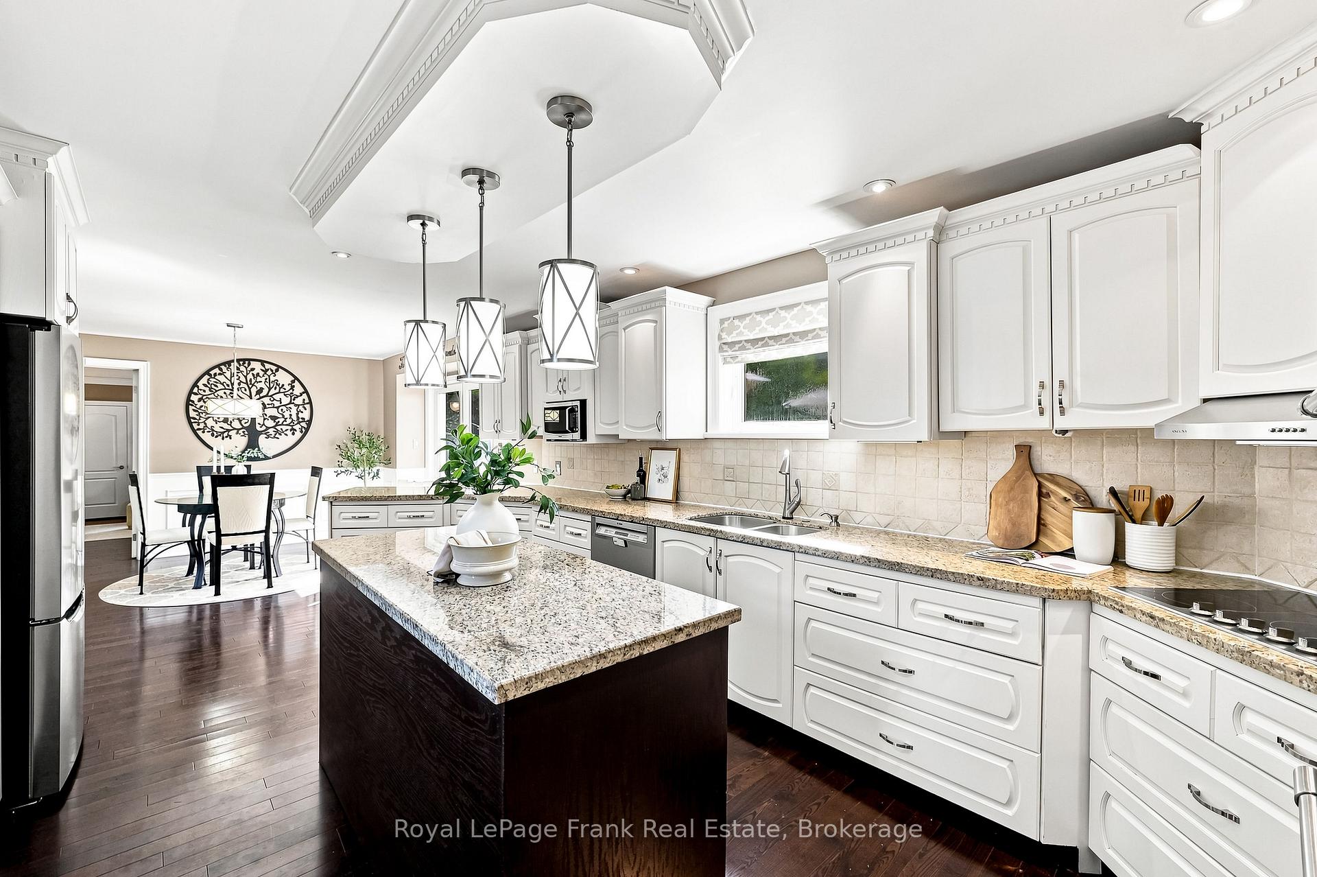 Photo 12 of 270 Union Avenue, Scugog, Port Perry — HOMEH