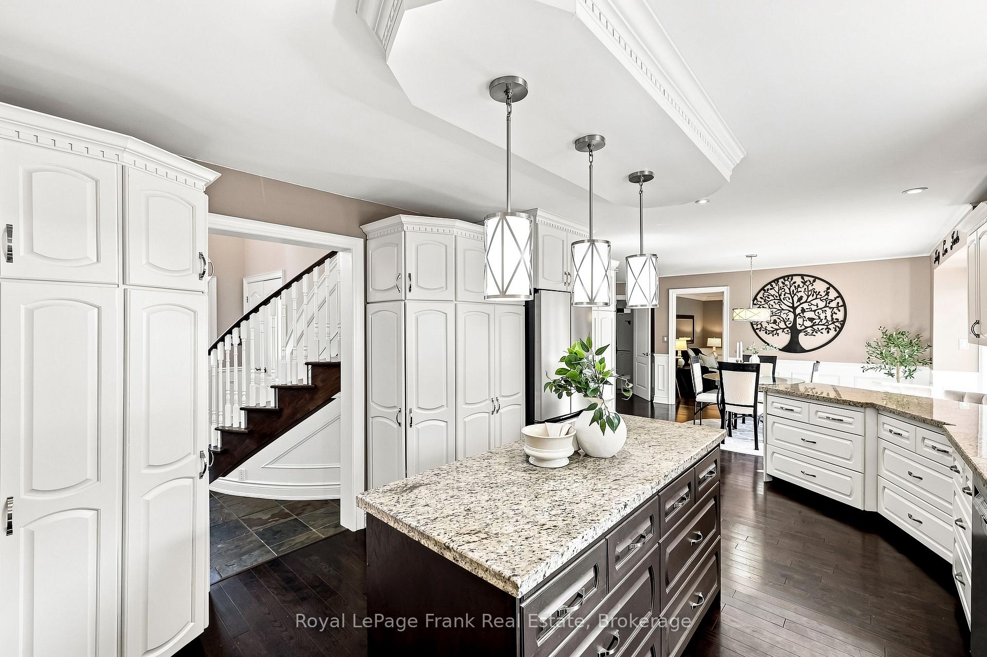 Photo 14 of 270 Union Avenue, Scugog, Port Perry — HOMEH
