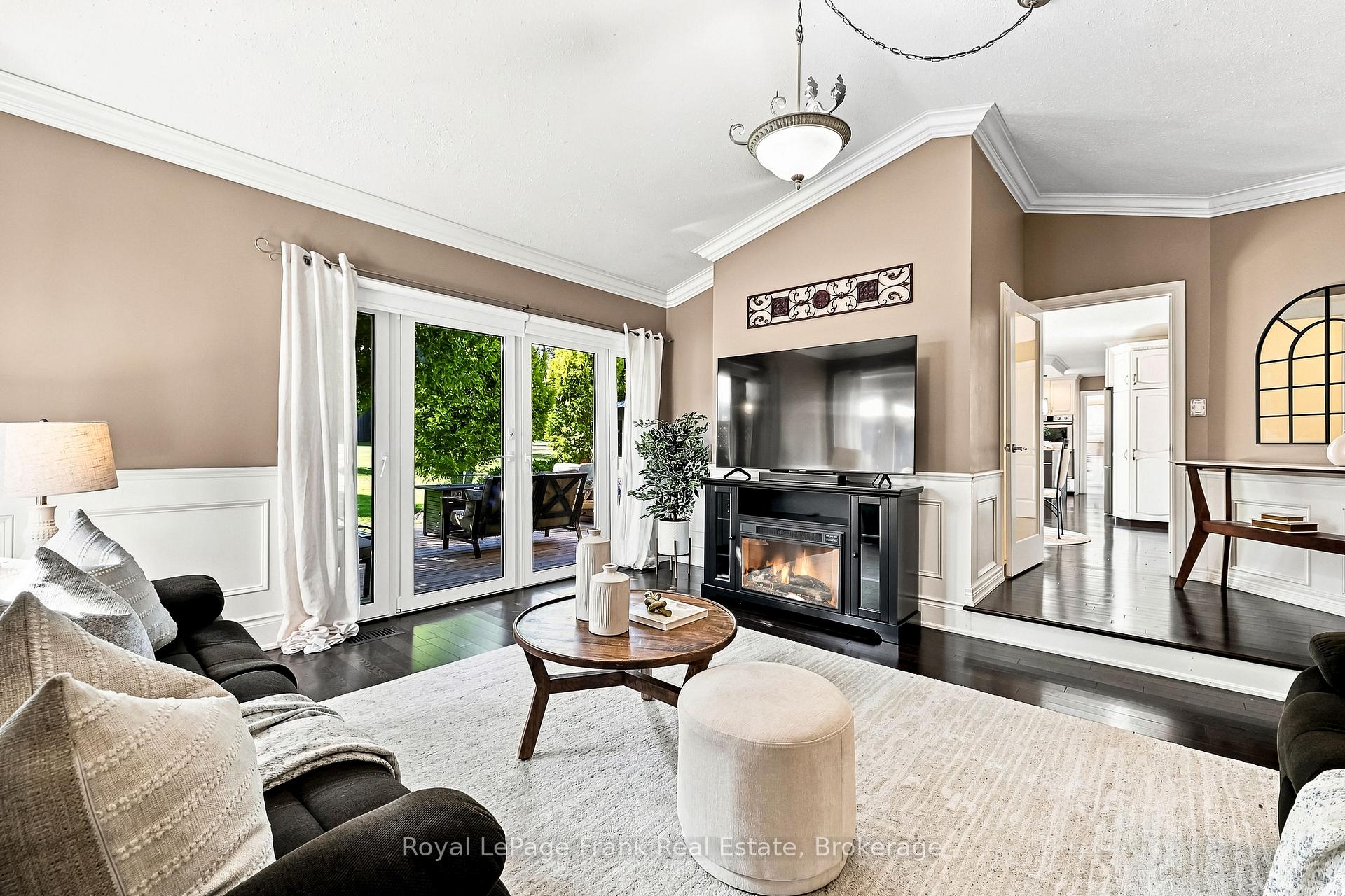 Photo 18 of 270 Union Avenue, Scugog, Port Perry — HOMEH