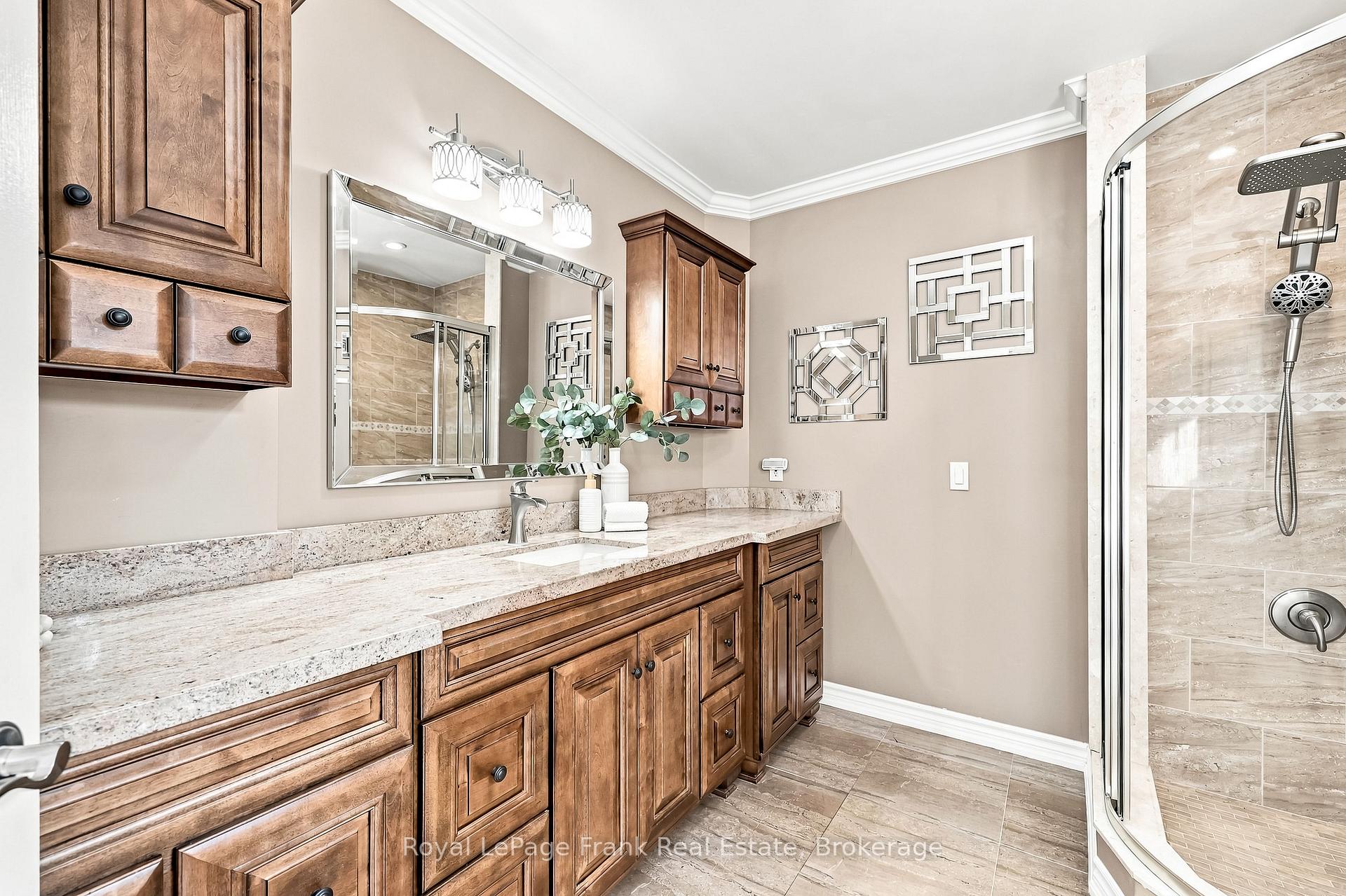 Photo 23 of 270 Union Avenue, Scugog, Port Perry — HOMEH