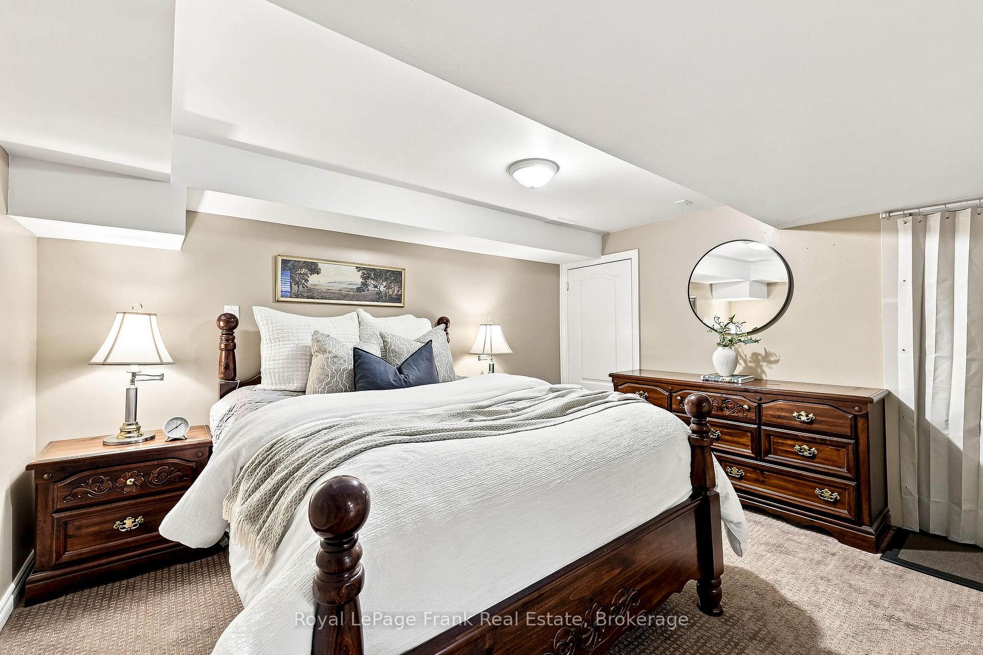 Photo 30 of 270 Union Avenue, Scugog, Port Perry — HOMEH