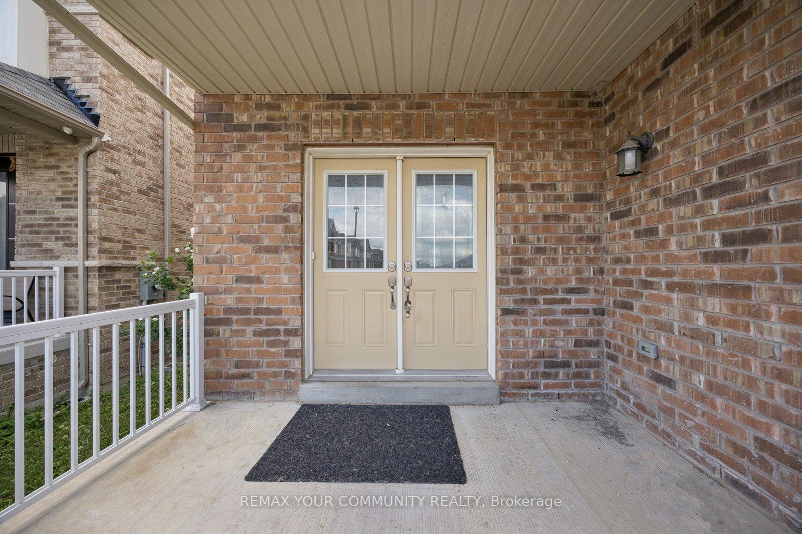 Photo 2 of 905 Greenhill Avenue, Oshawa, Taunton — HOMEH